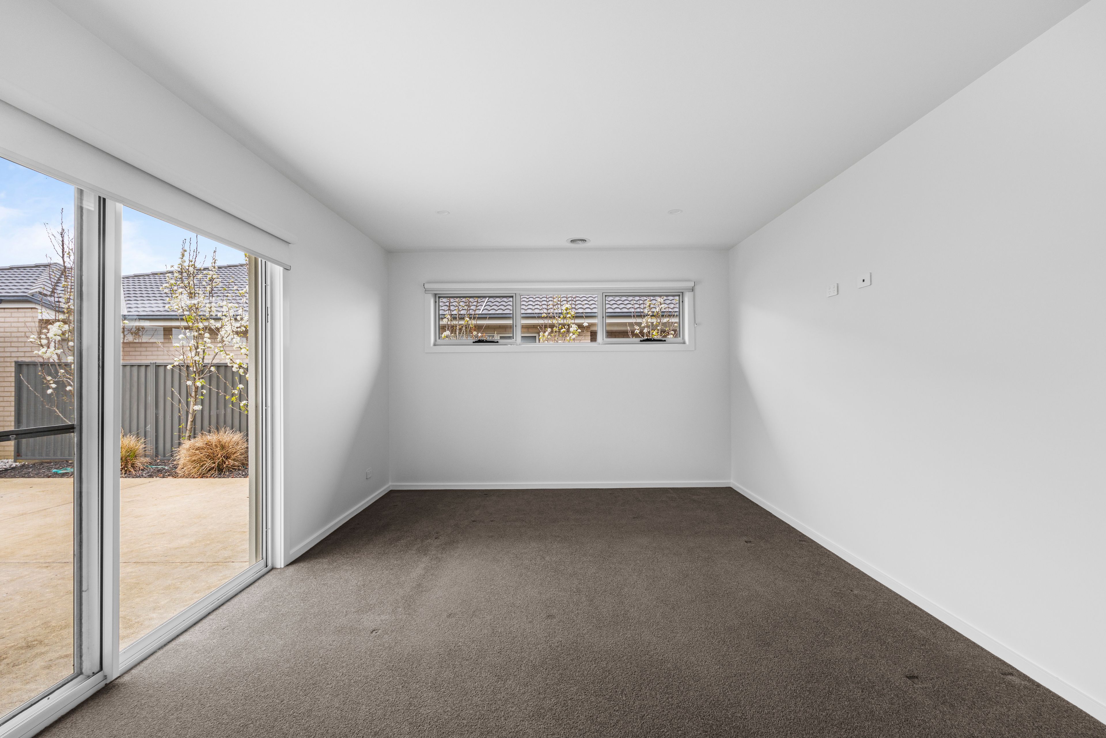 33 Moore Way — photo 5 of 10