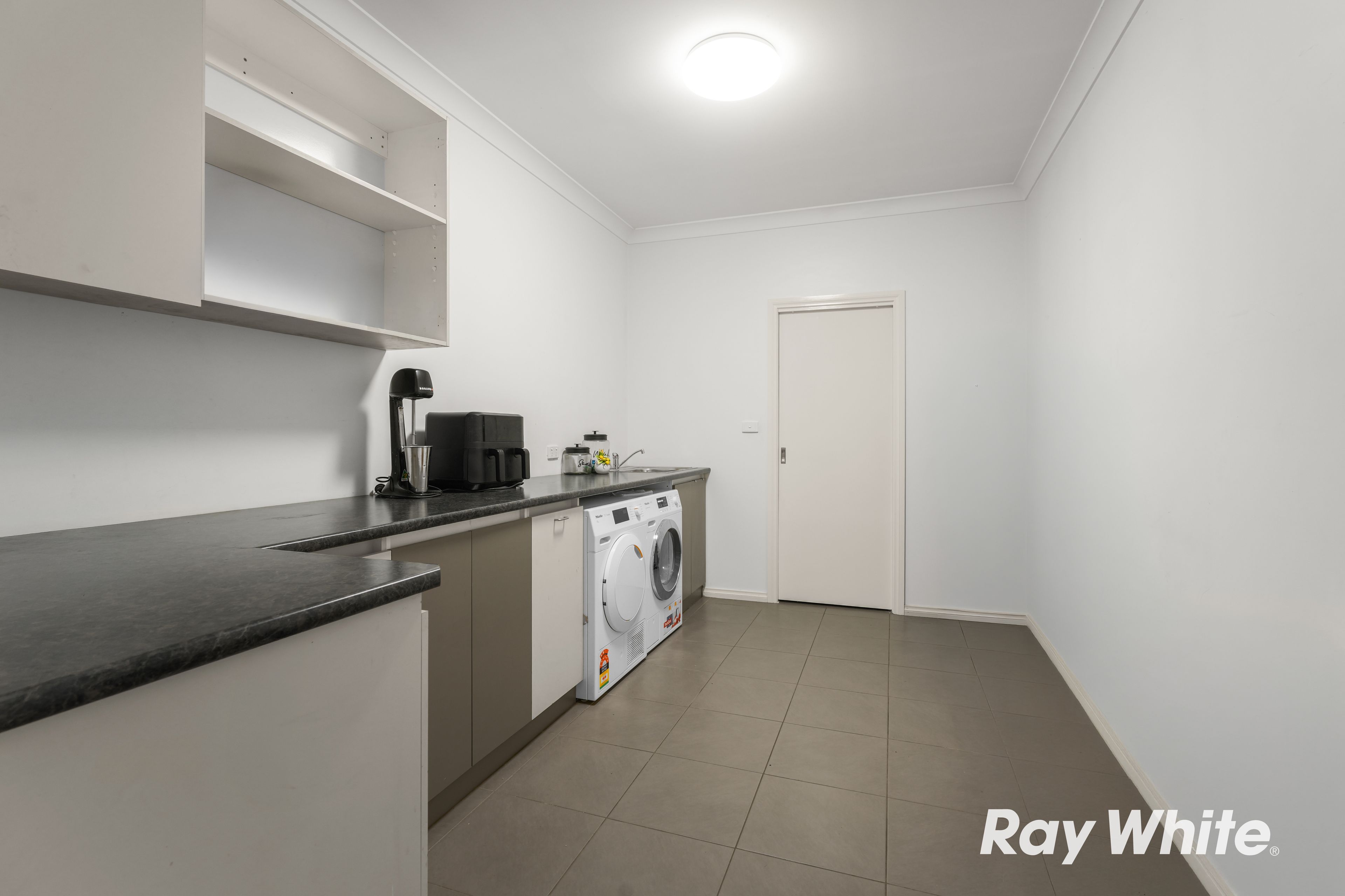 95-105 Lords Road — photo 19 of 29