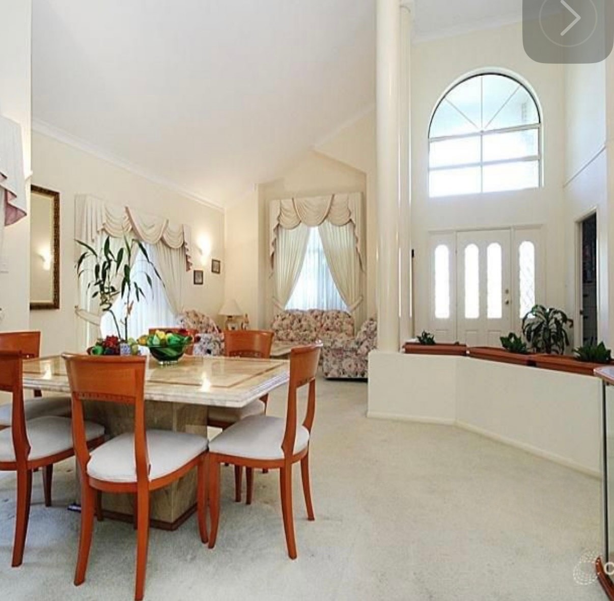 8 Sandwell Close, Wishart, QLD 4122