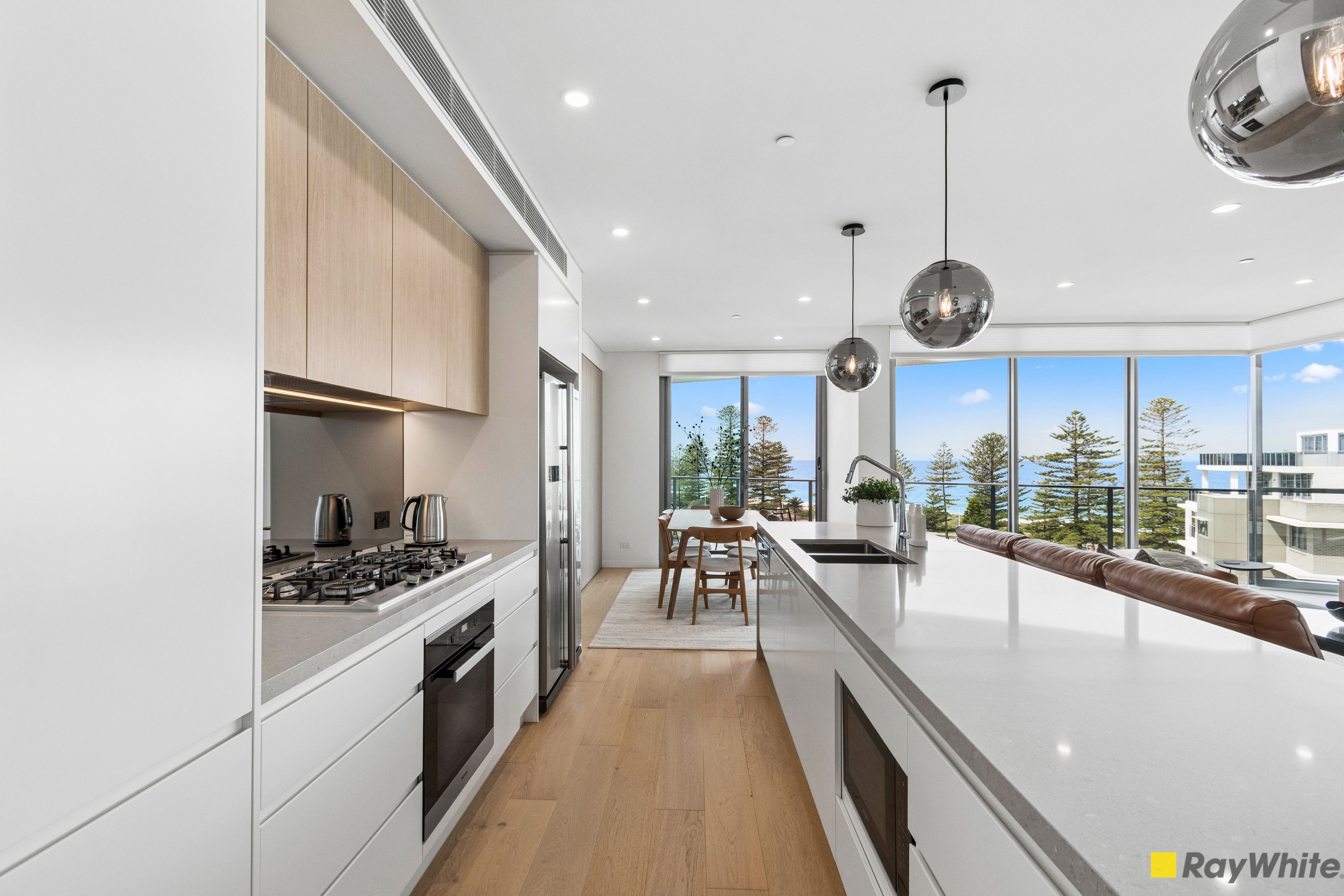 703/21 Harbour Street — photo 3 of 15