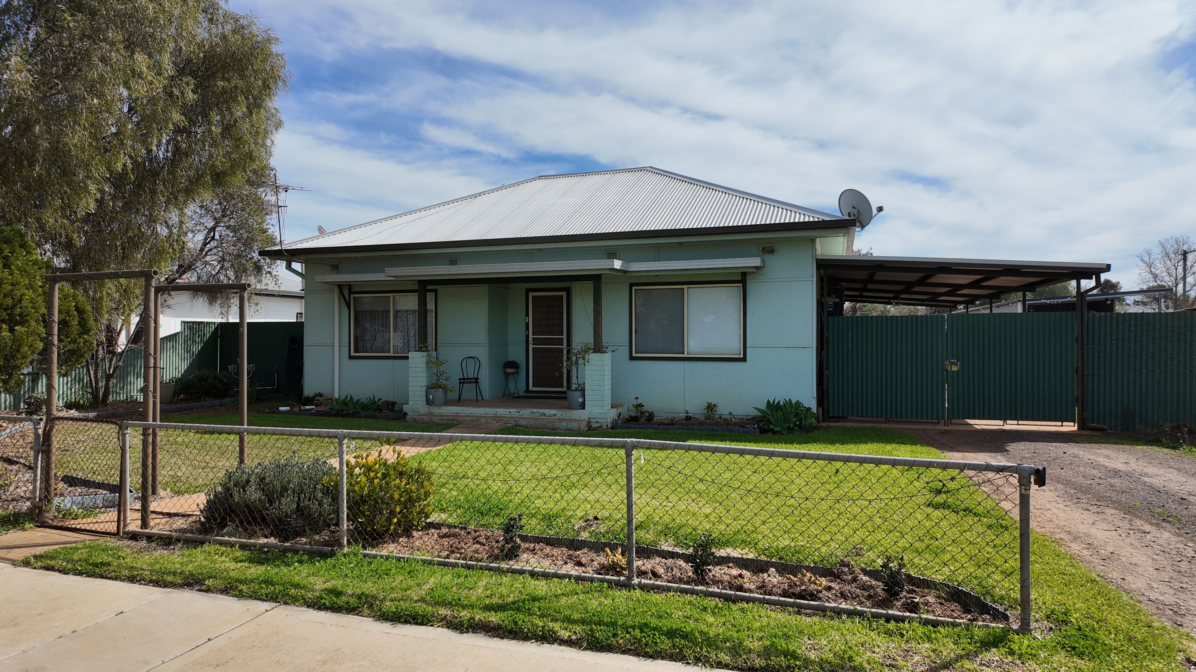 12 Stipa Street — photo from Ray White Griffith