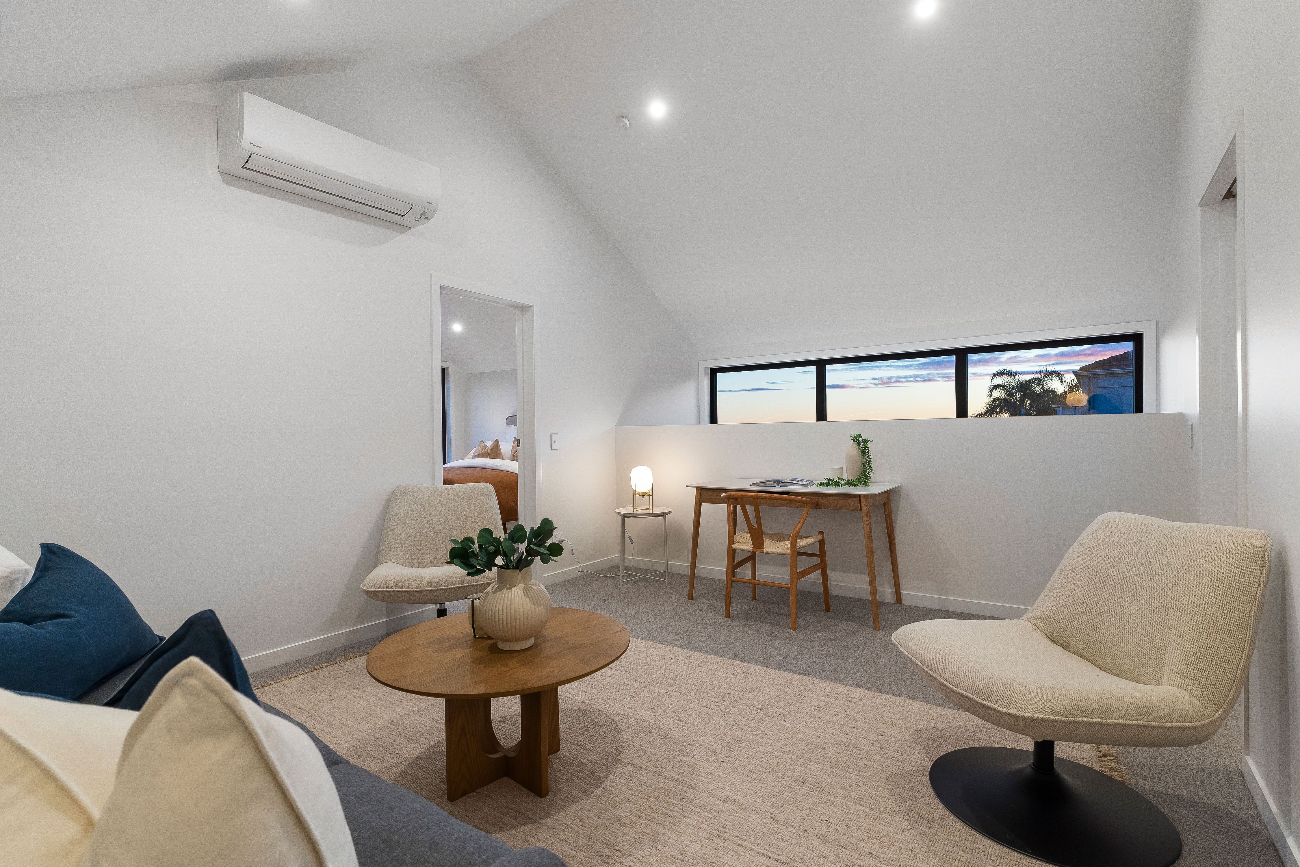 B/394 East Coast Road, Sunnynook, North Shore City