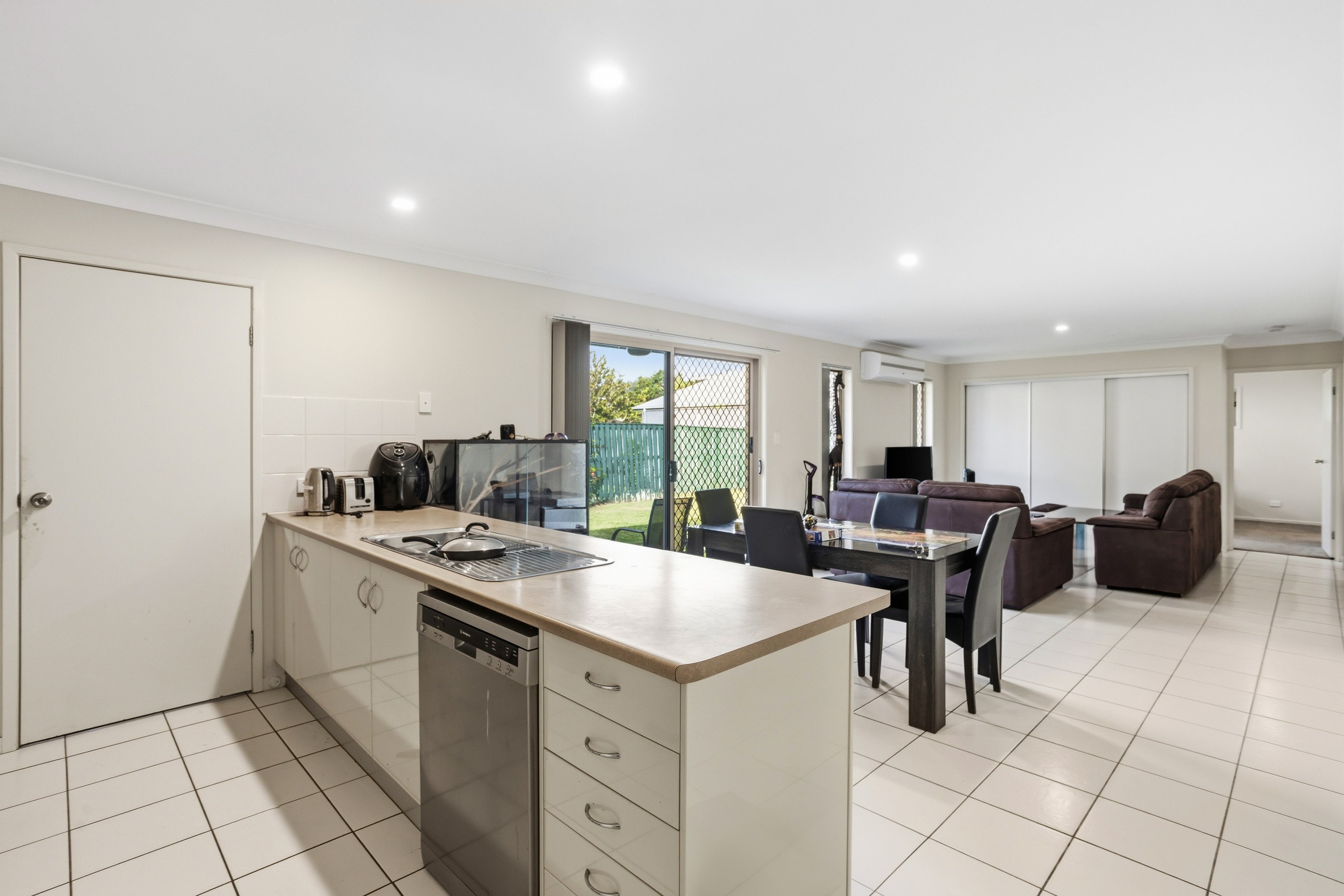 28 Witheren Circuit, Pacific Pines, QLD 4211