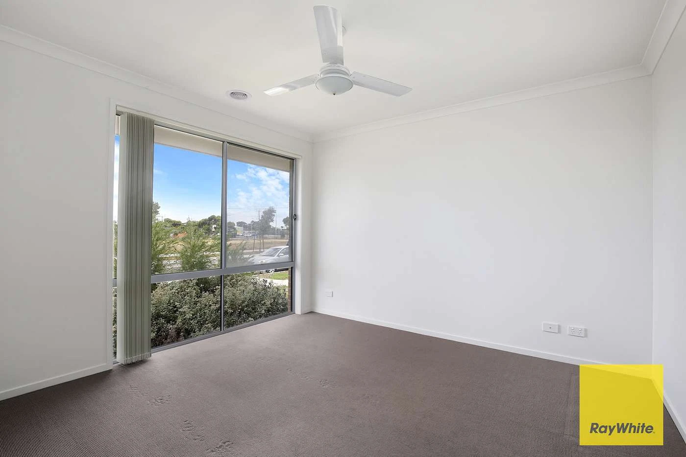11 Westonbury Drive, Truganina, VIC 3029