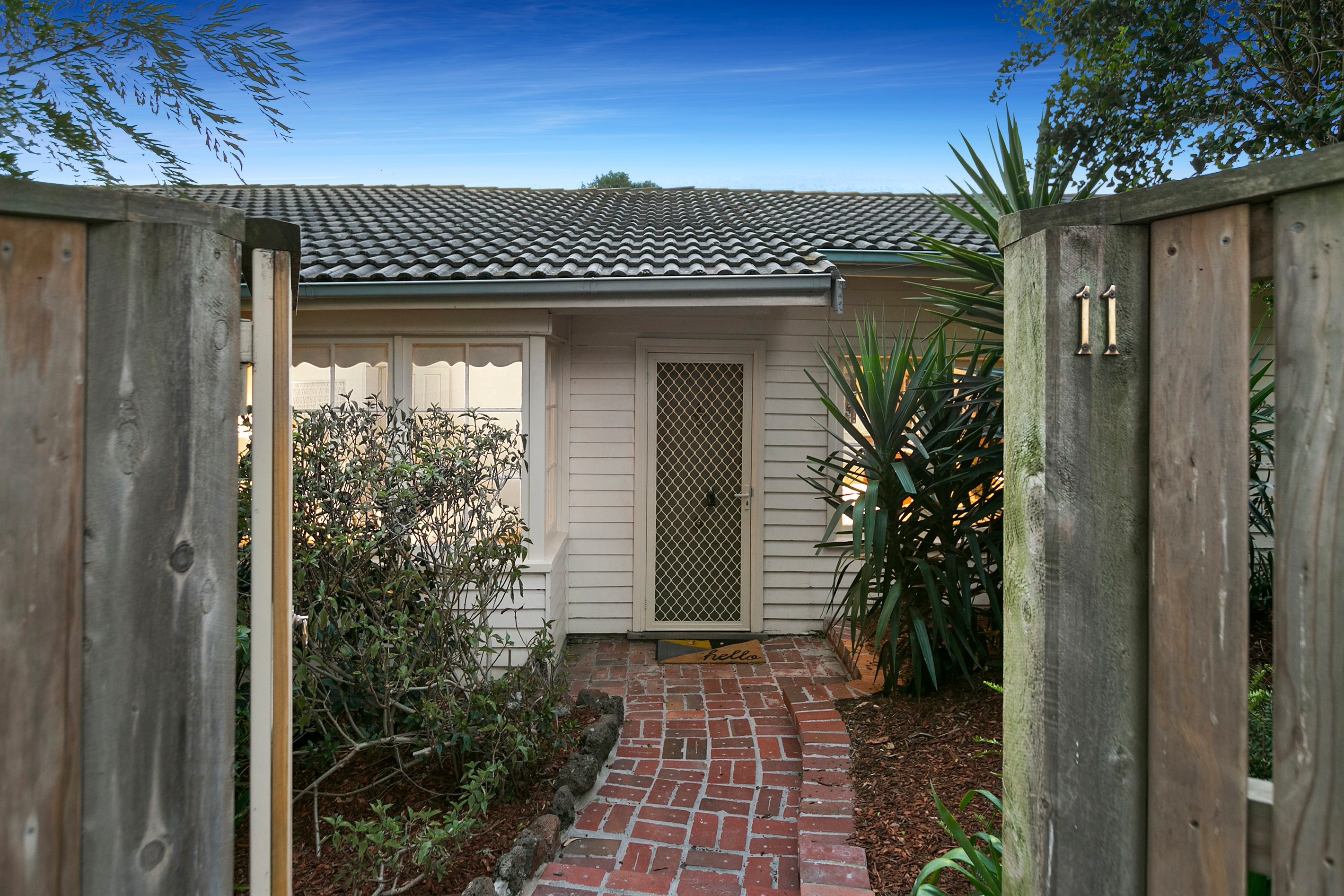 11 Marchington Avenue, Mornington, VIC 3931