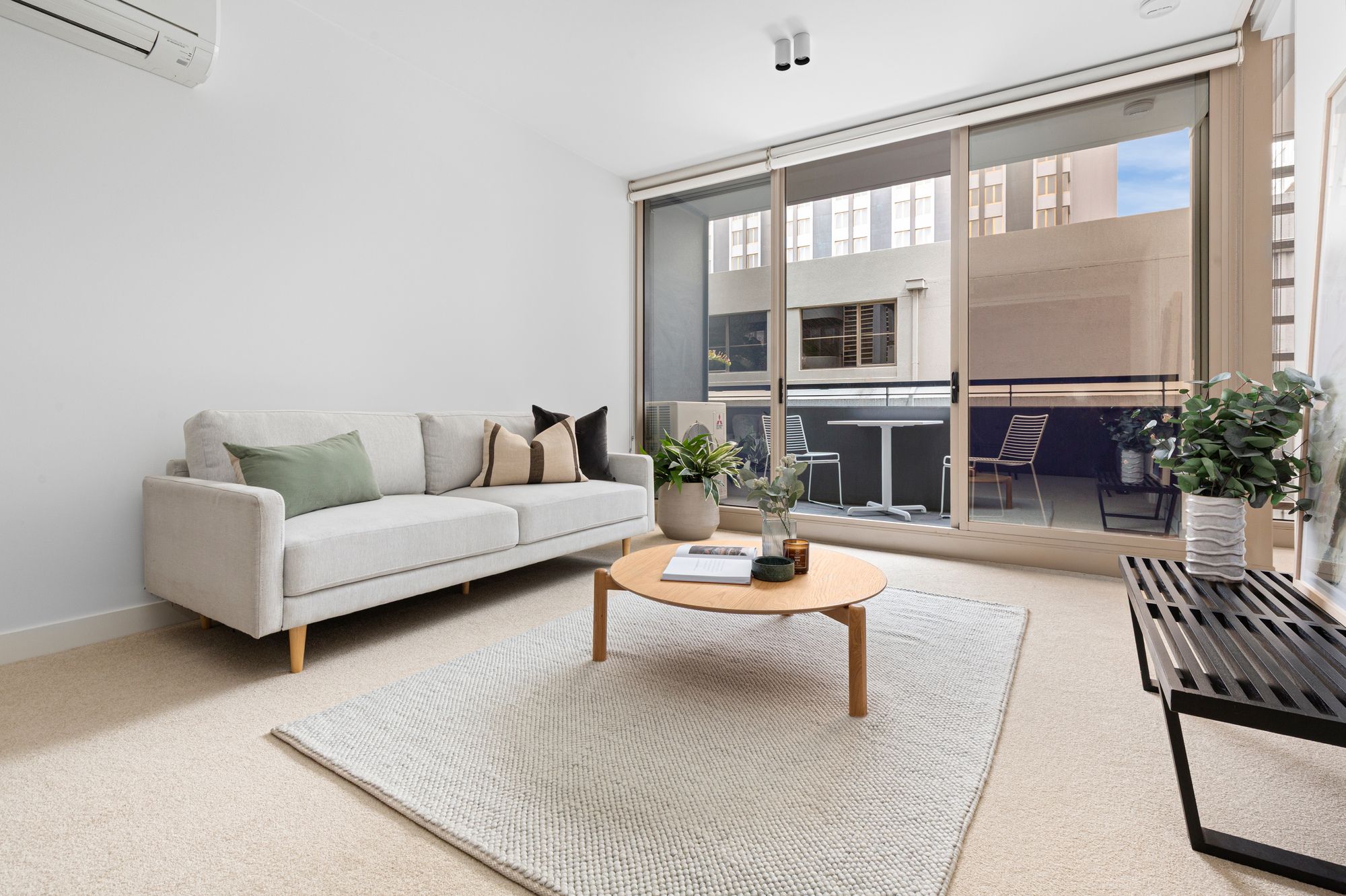 214/74 Queens Road, Melbourne, VIC 3004