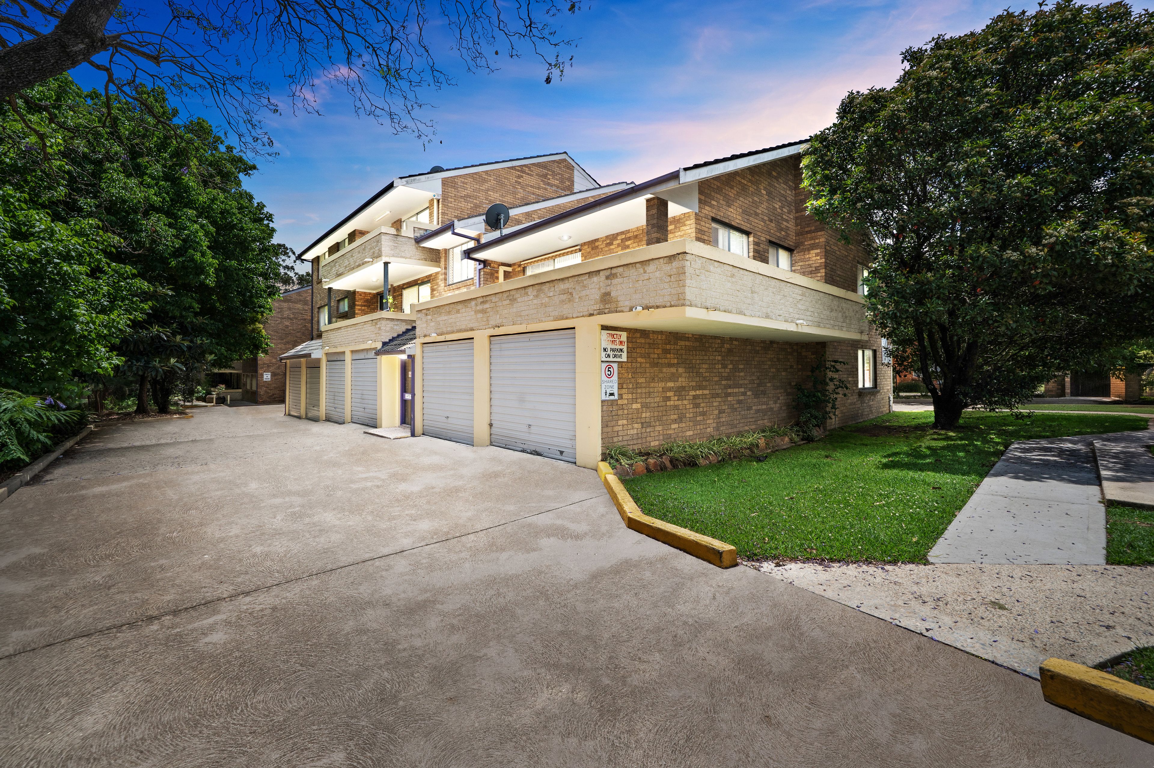181 Derby Street, Penrith NSW 2750