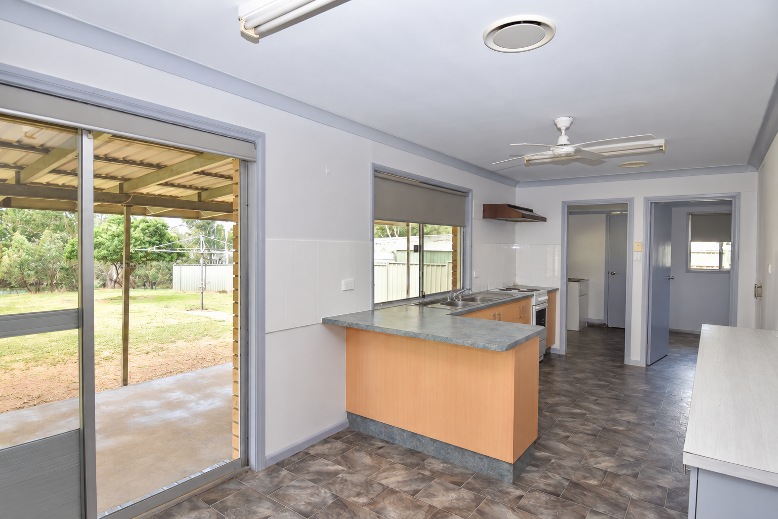 126-128 Gobolion Street — photo 8 of 20