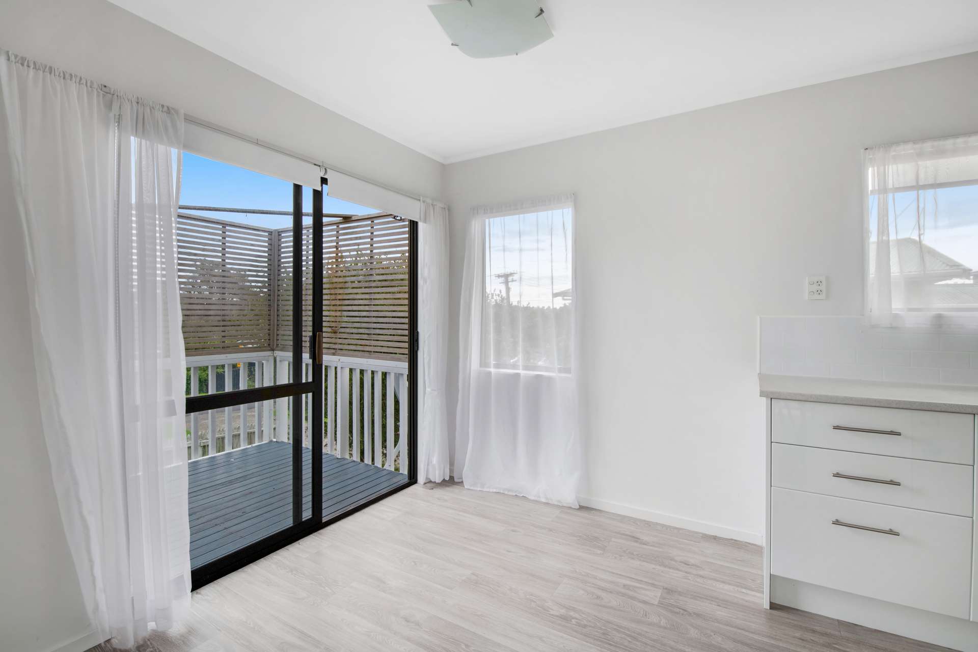2/48 Rawhiti Road photo 4