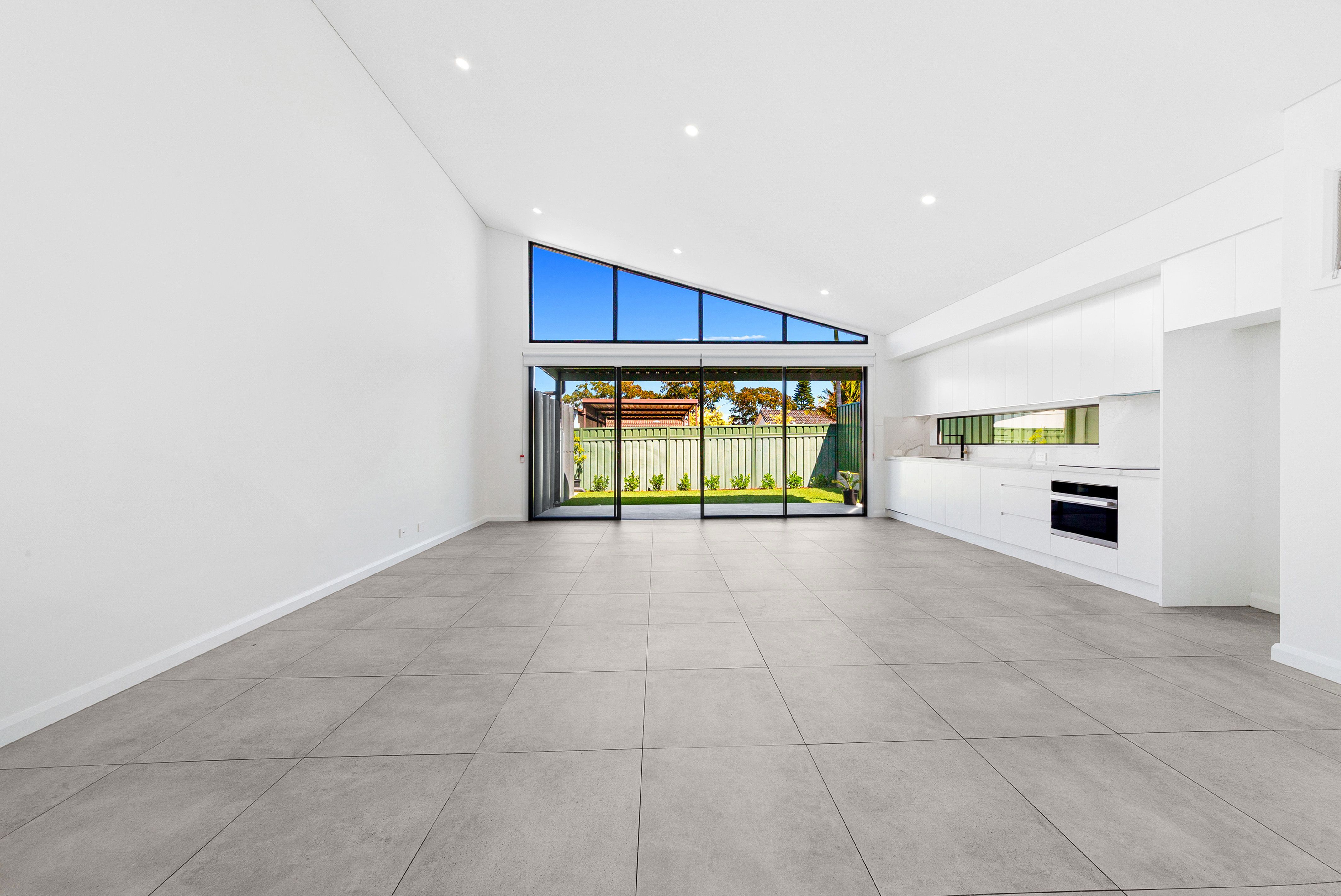 22 Woolana Avenue, Budgewoi NSW 2262