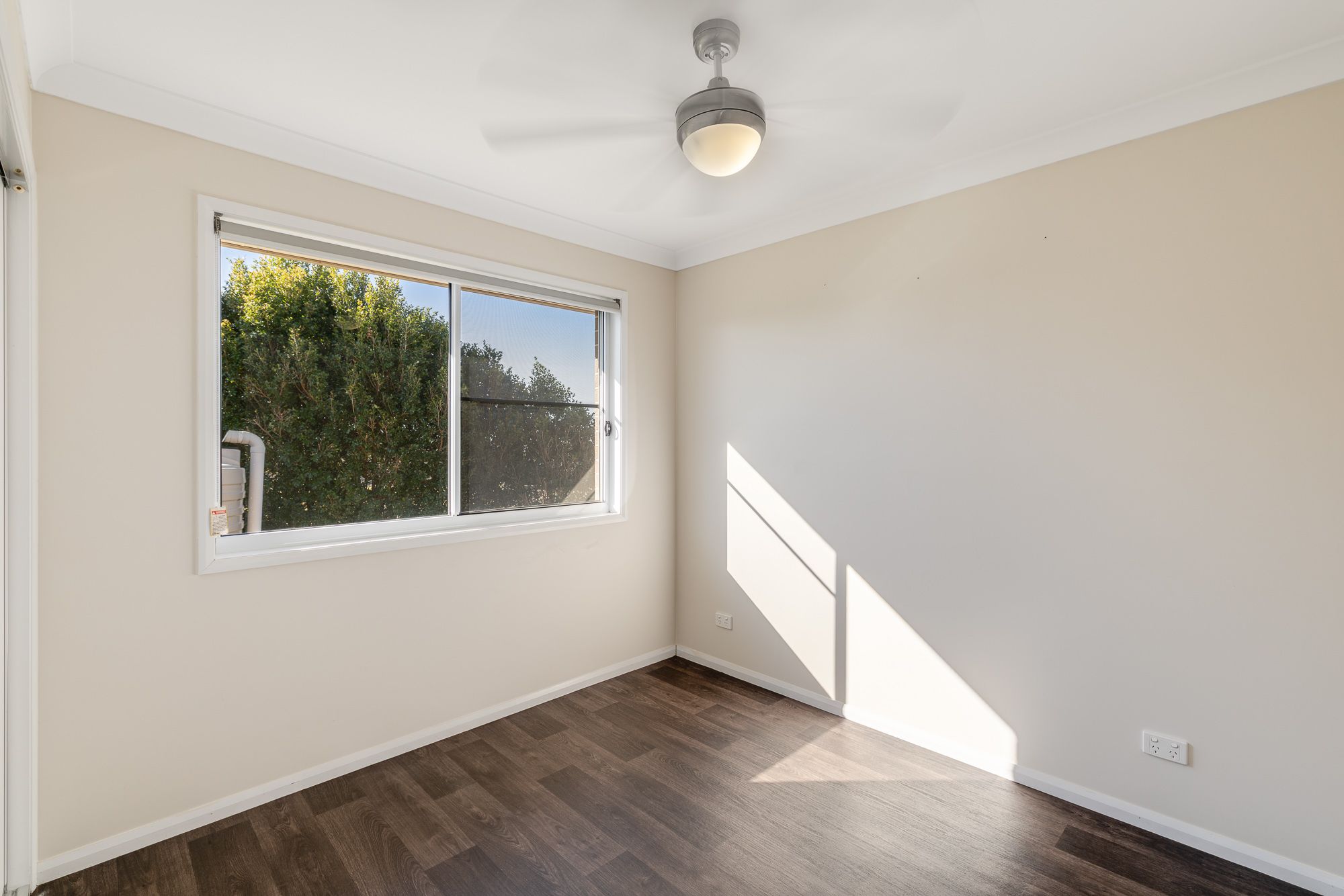 41 Charlotte Road — photo 14 of 25