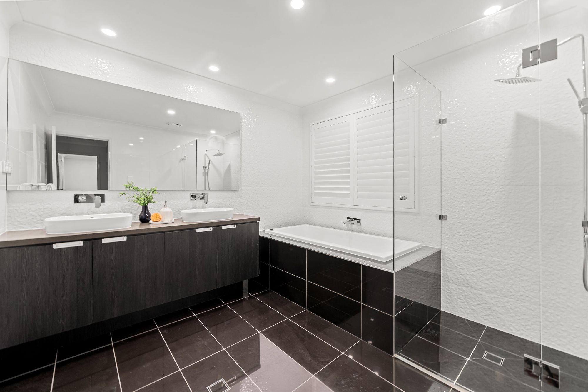 12 Kestrel Street — photo 29 of 30