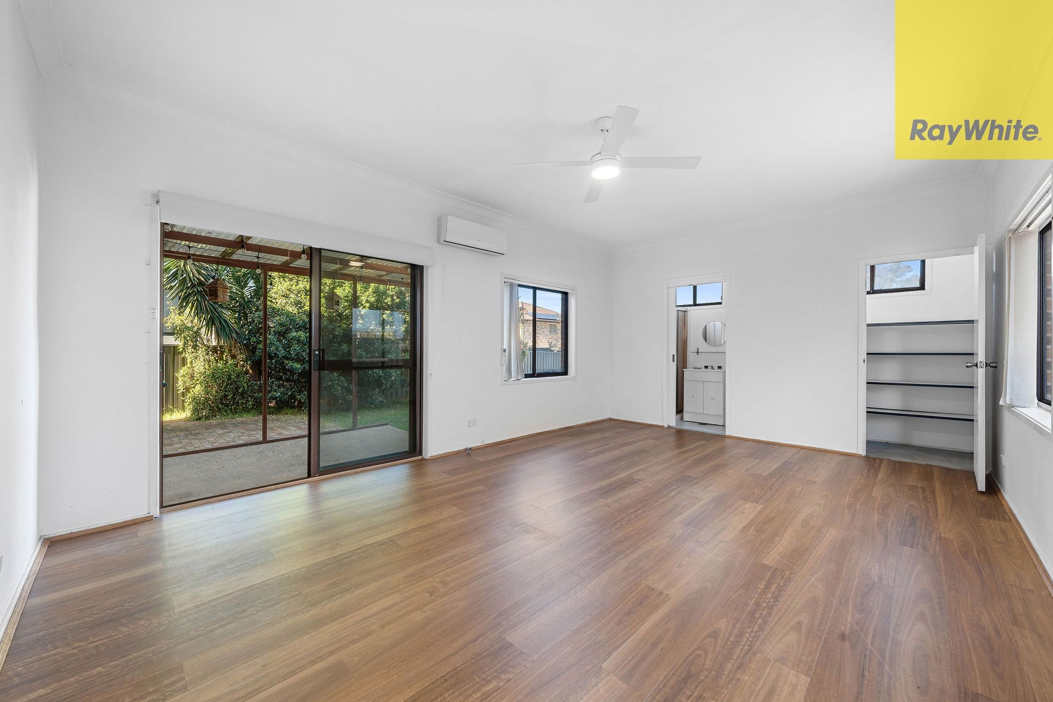 15 Presland Avenue — photo 10 of 15