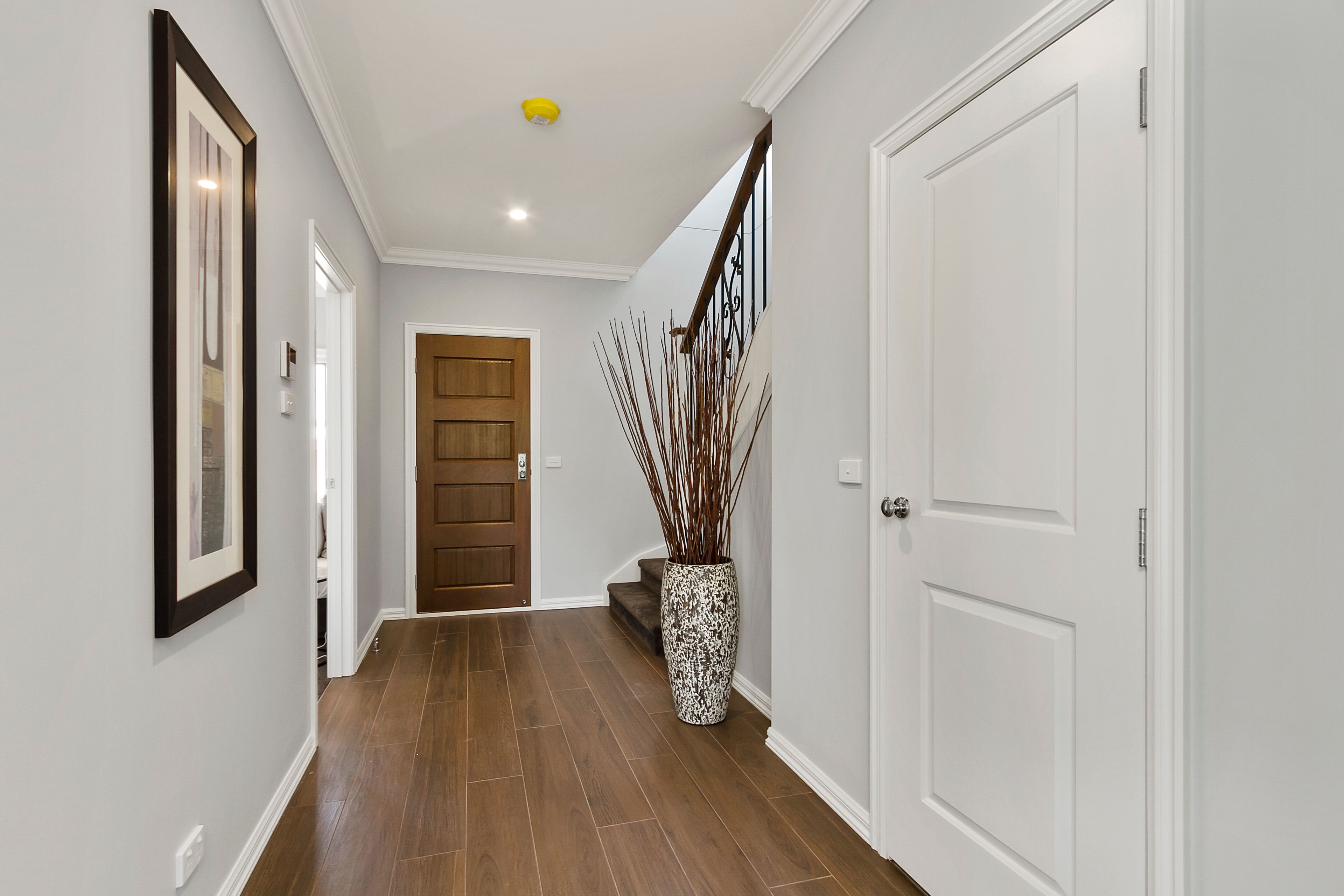 2/54 King Parade, Knoxfield, VIC 3180