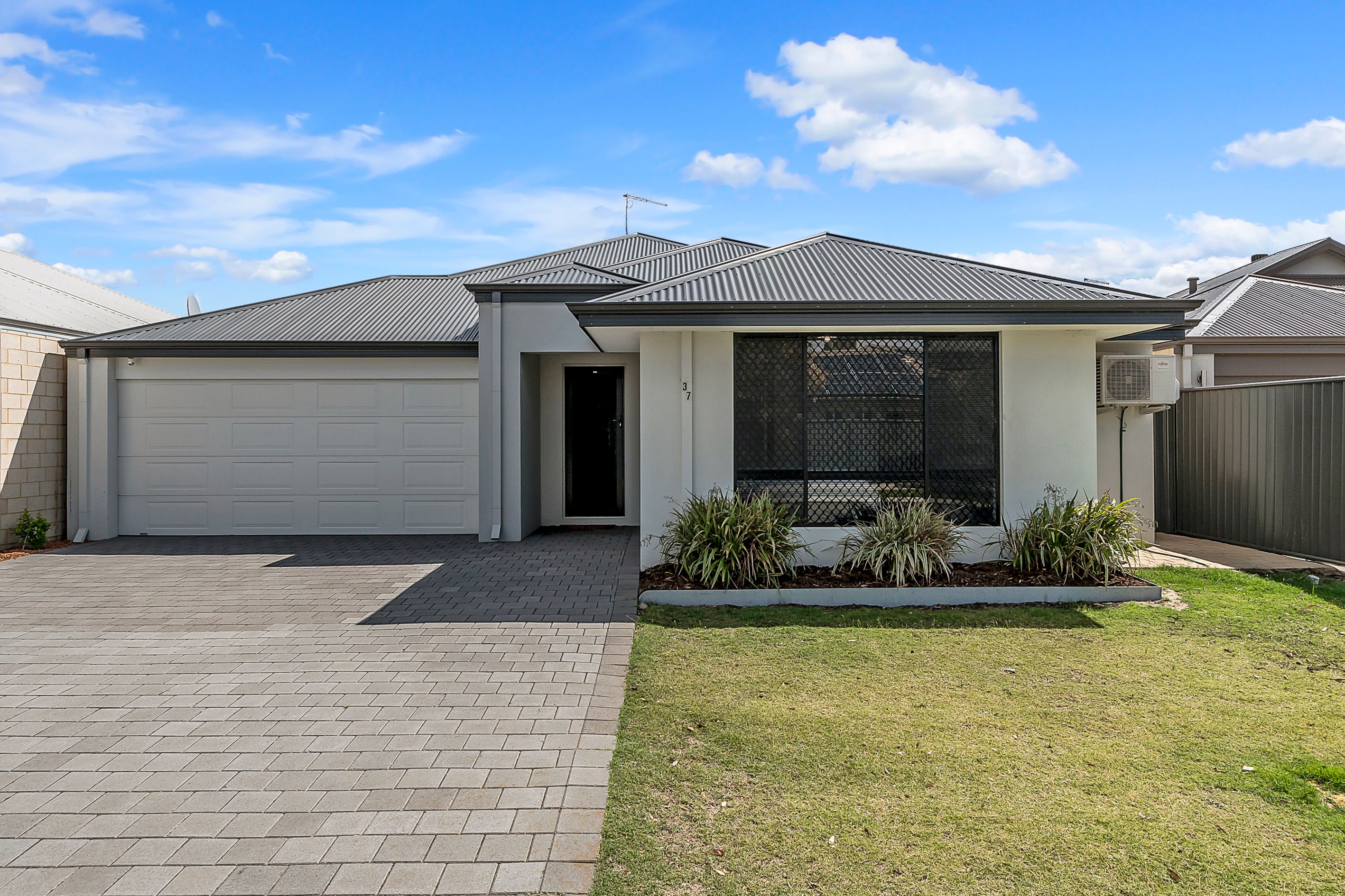 37 Boorabbin Drive, Baldivis WA 6171