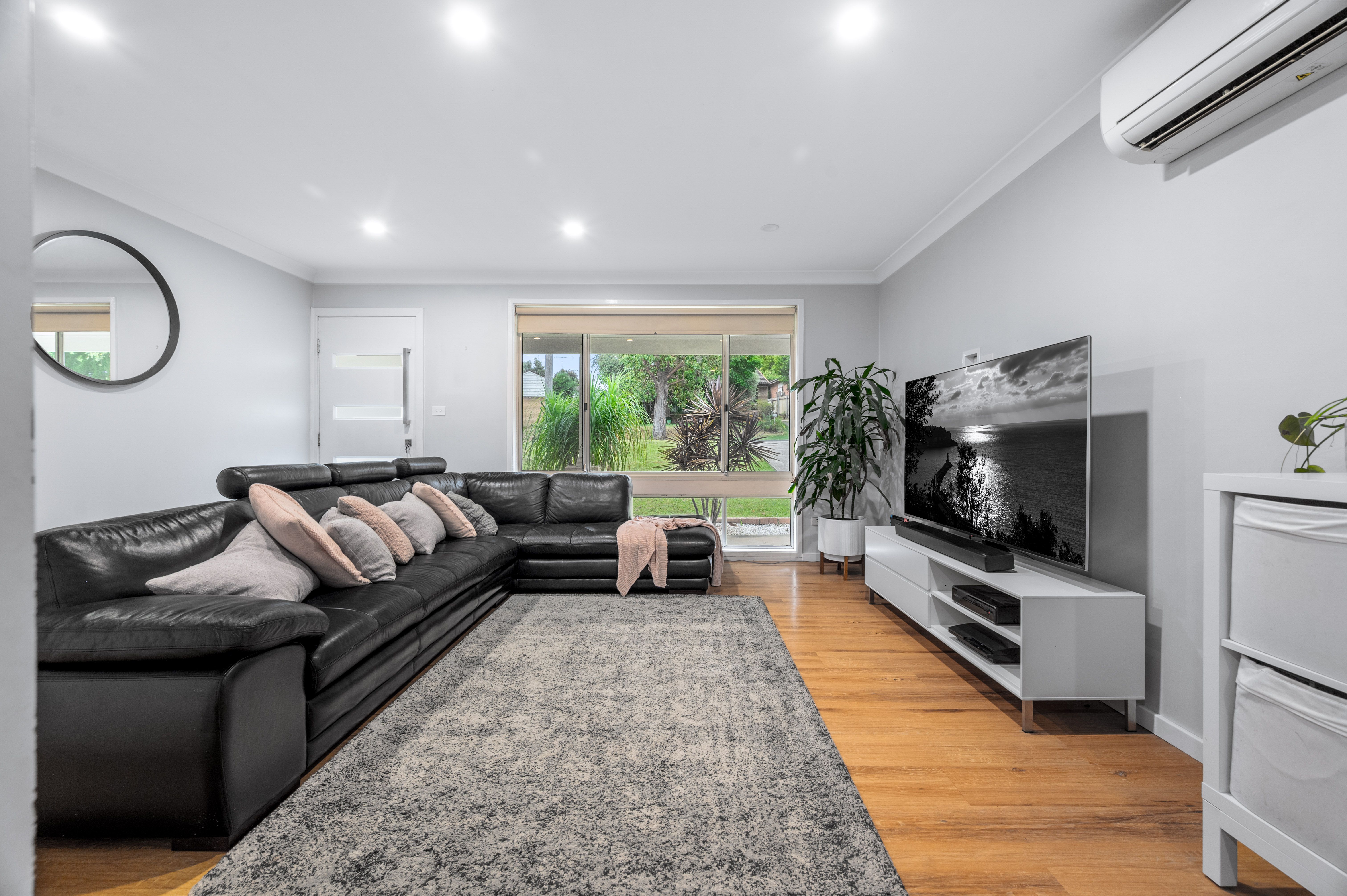 84 Berallier Drive, Camden South, NSW 2570