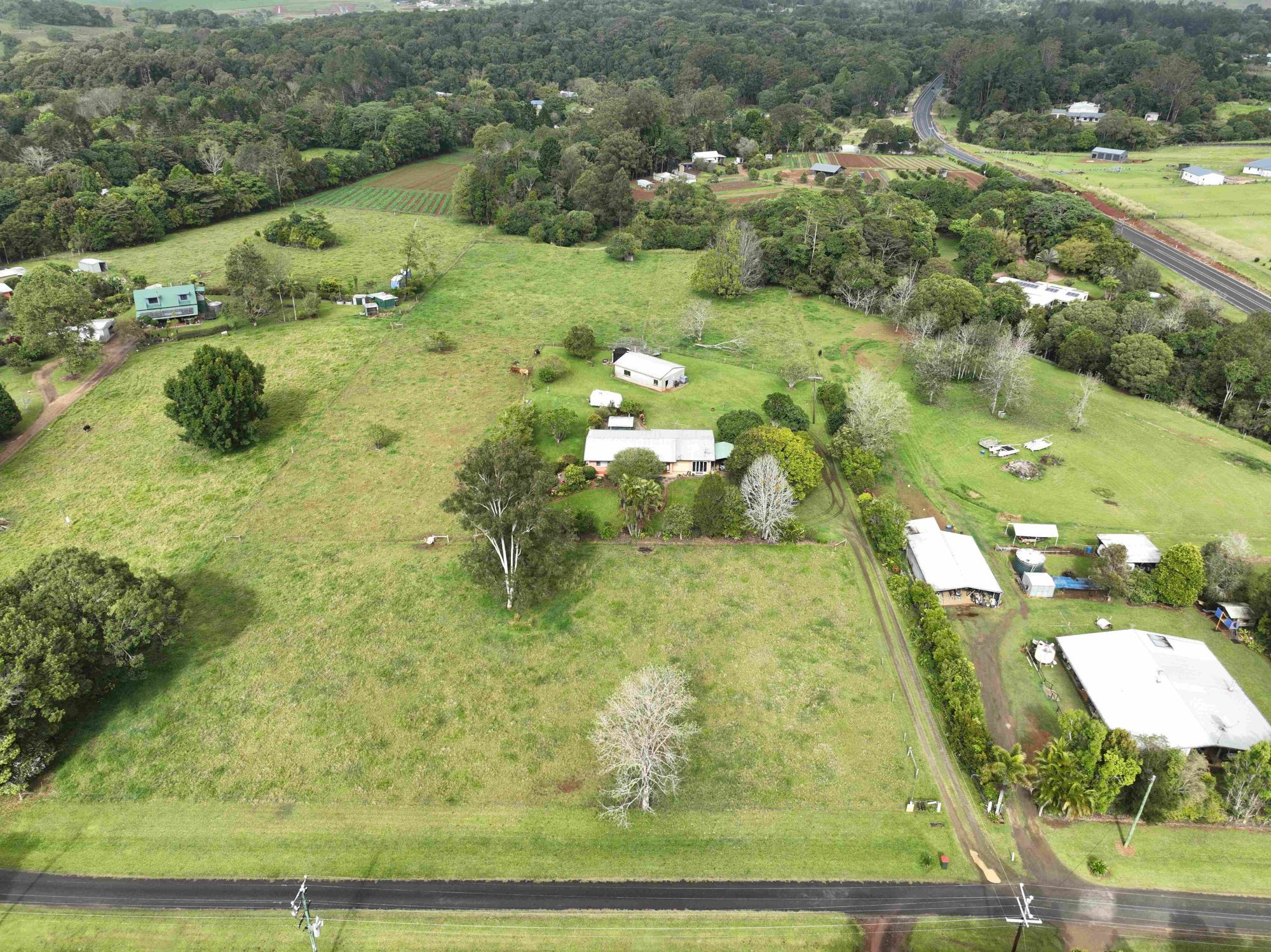 14 Croft Road, Malanda, QLD 4885