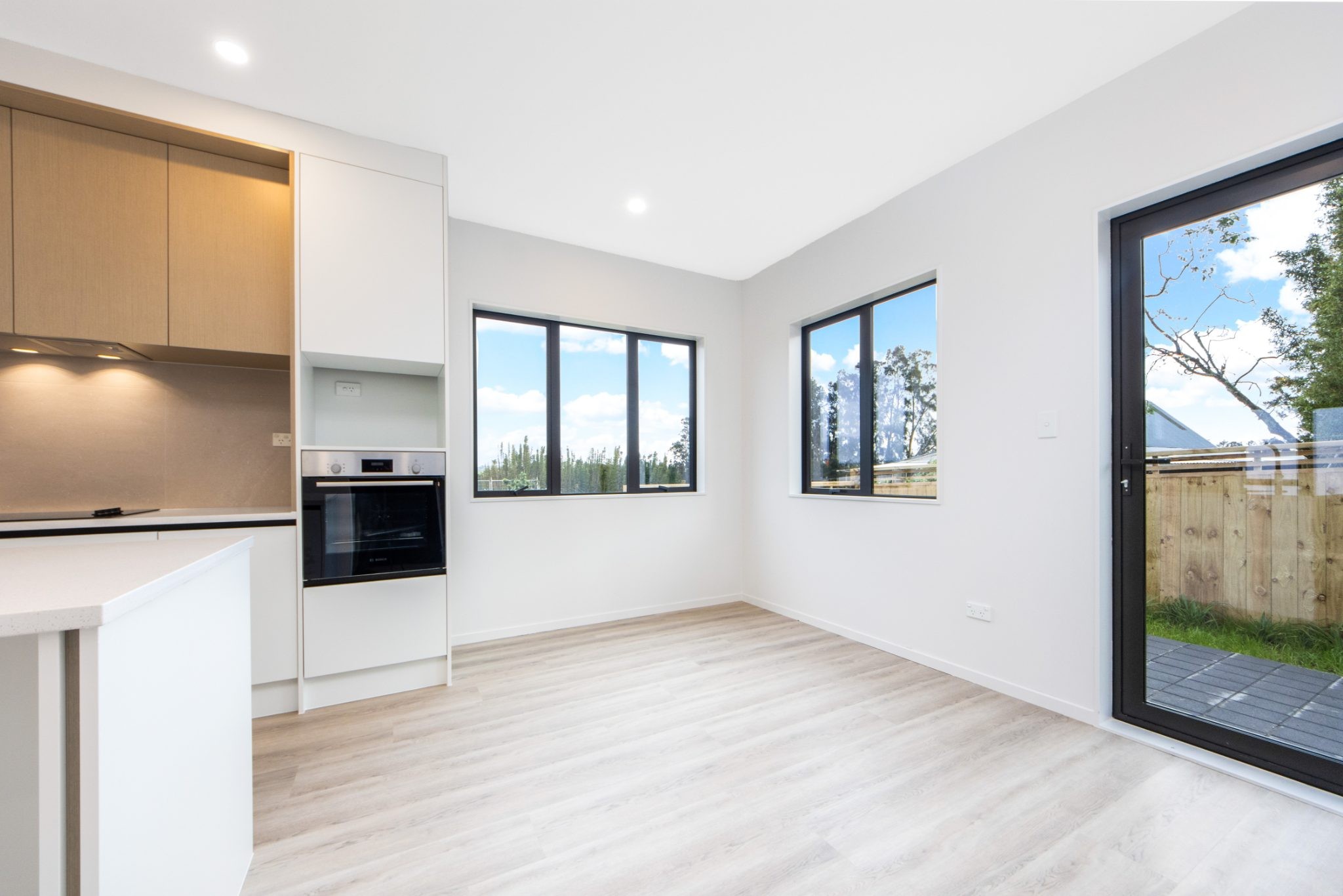 25 Whiteywood Street, Westgate, Waitakere City