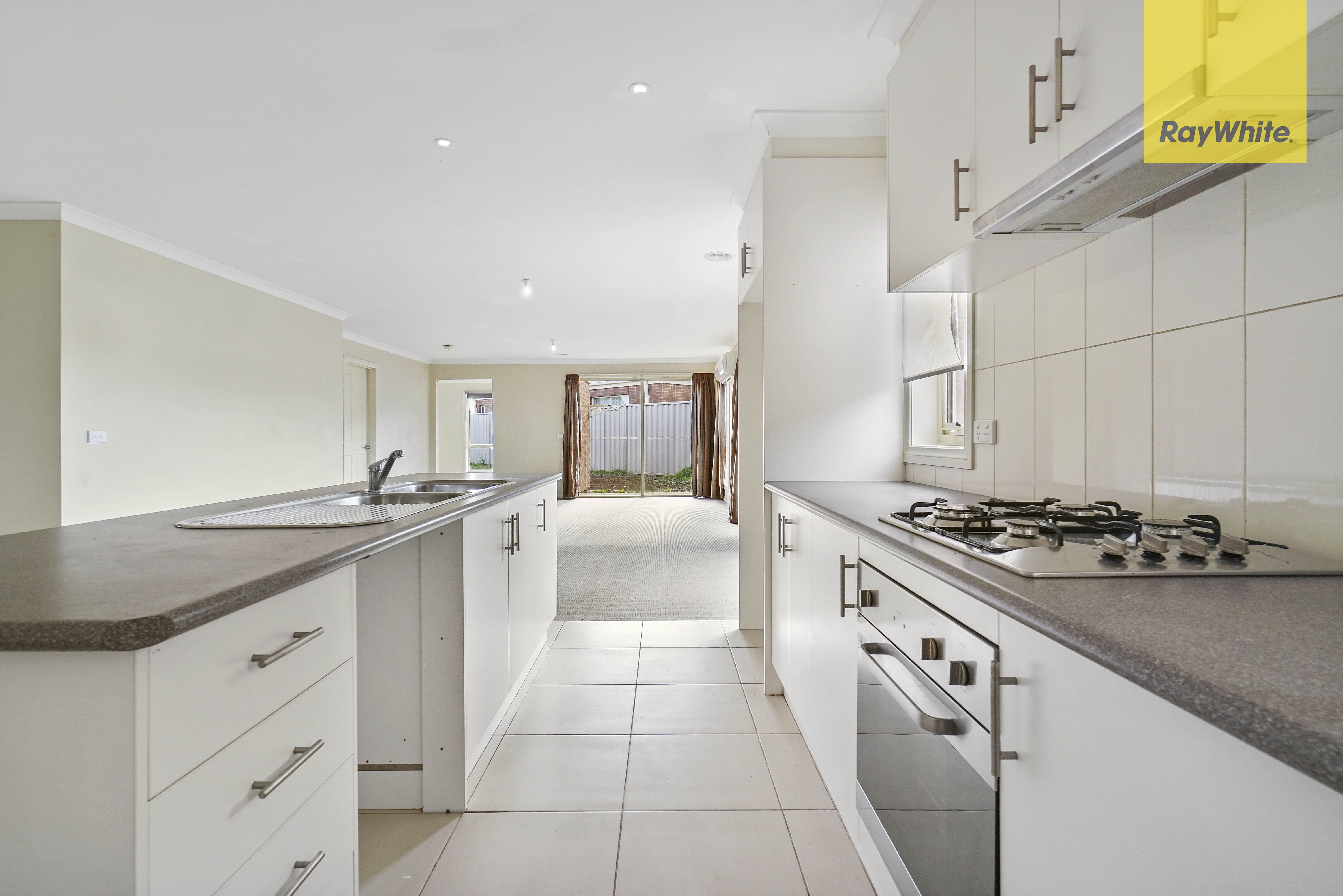 1/54 Lomandra Bowl, HARKNESS, VIC 3337