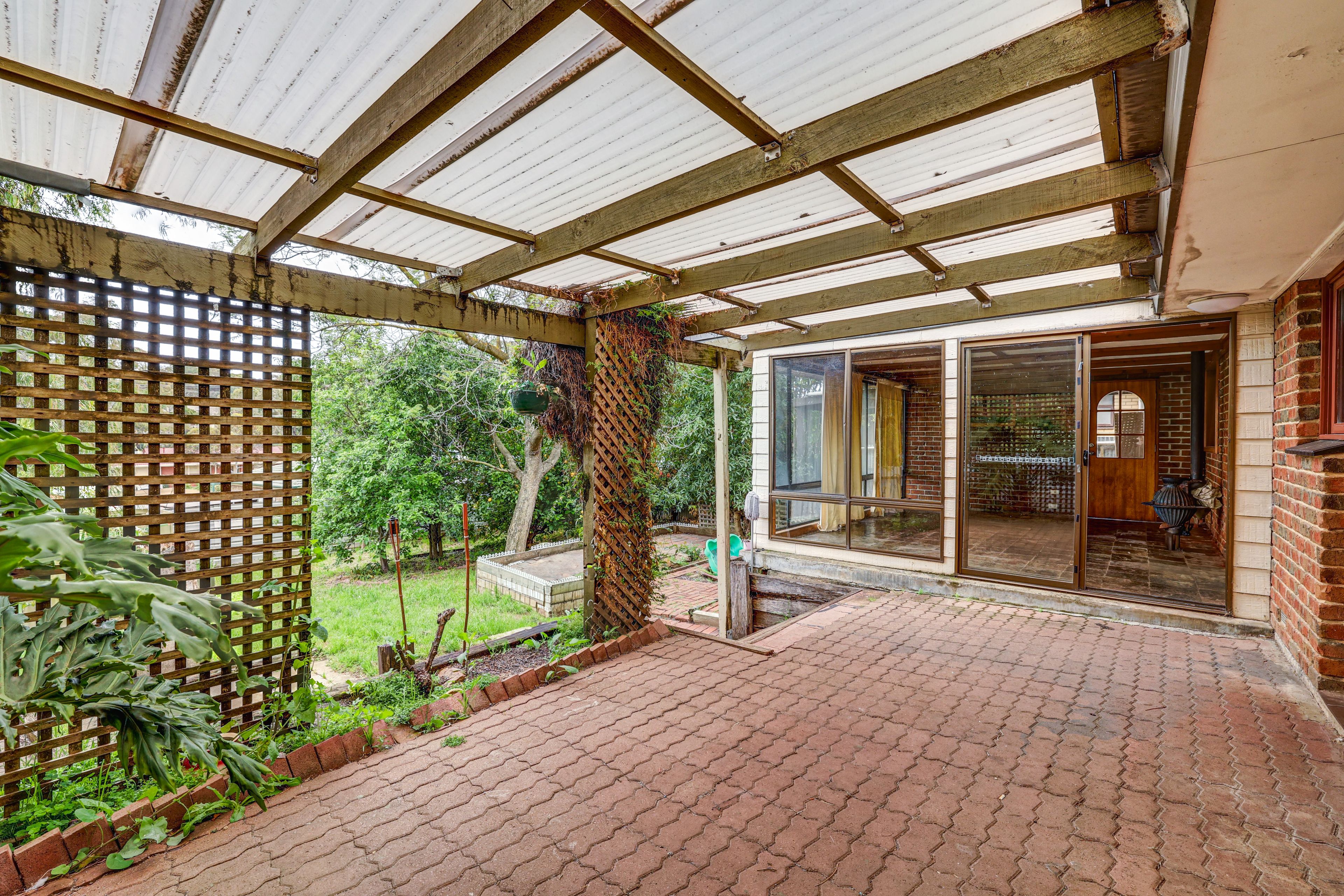 5 Alexander Crescent, Hackham, SA 5163