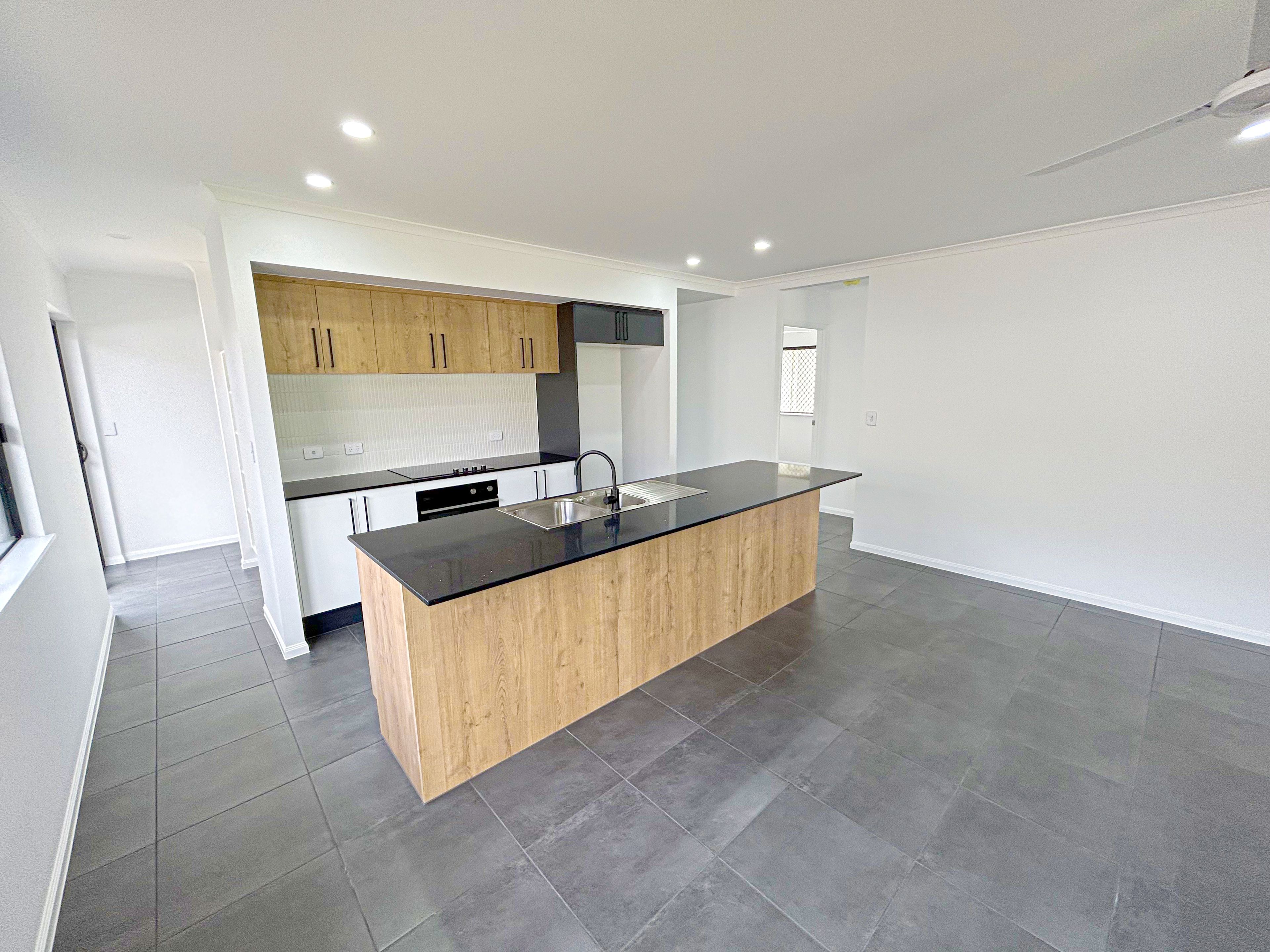 120 Charringa Link, Smithfield, QLD 4878