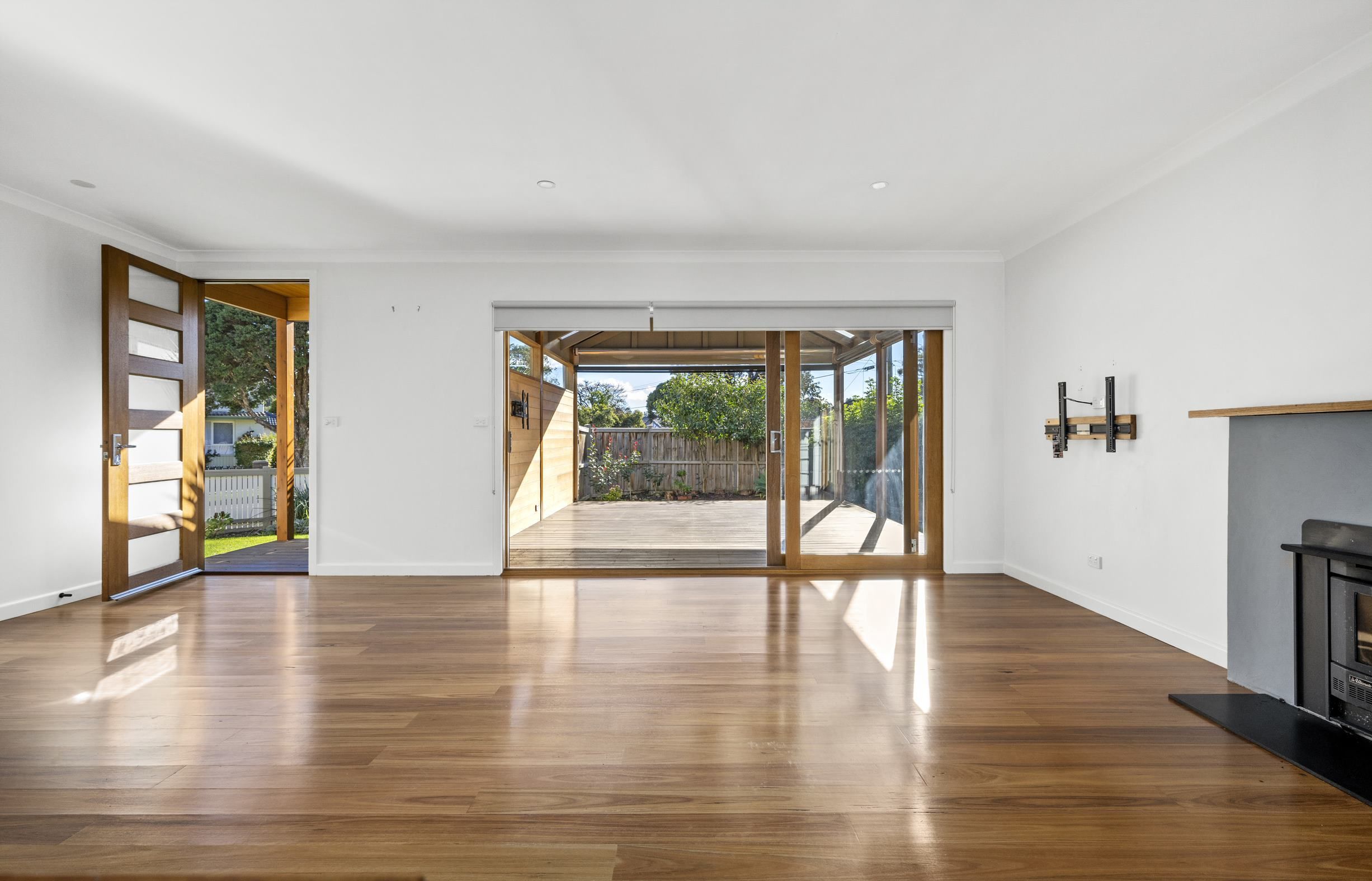 19 Diane Crescent, Mooroolbark, VIC 3138