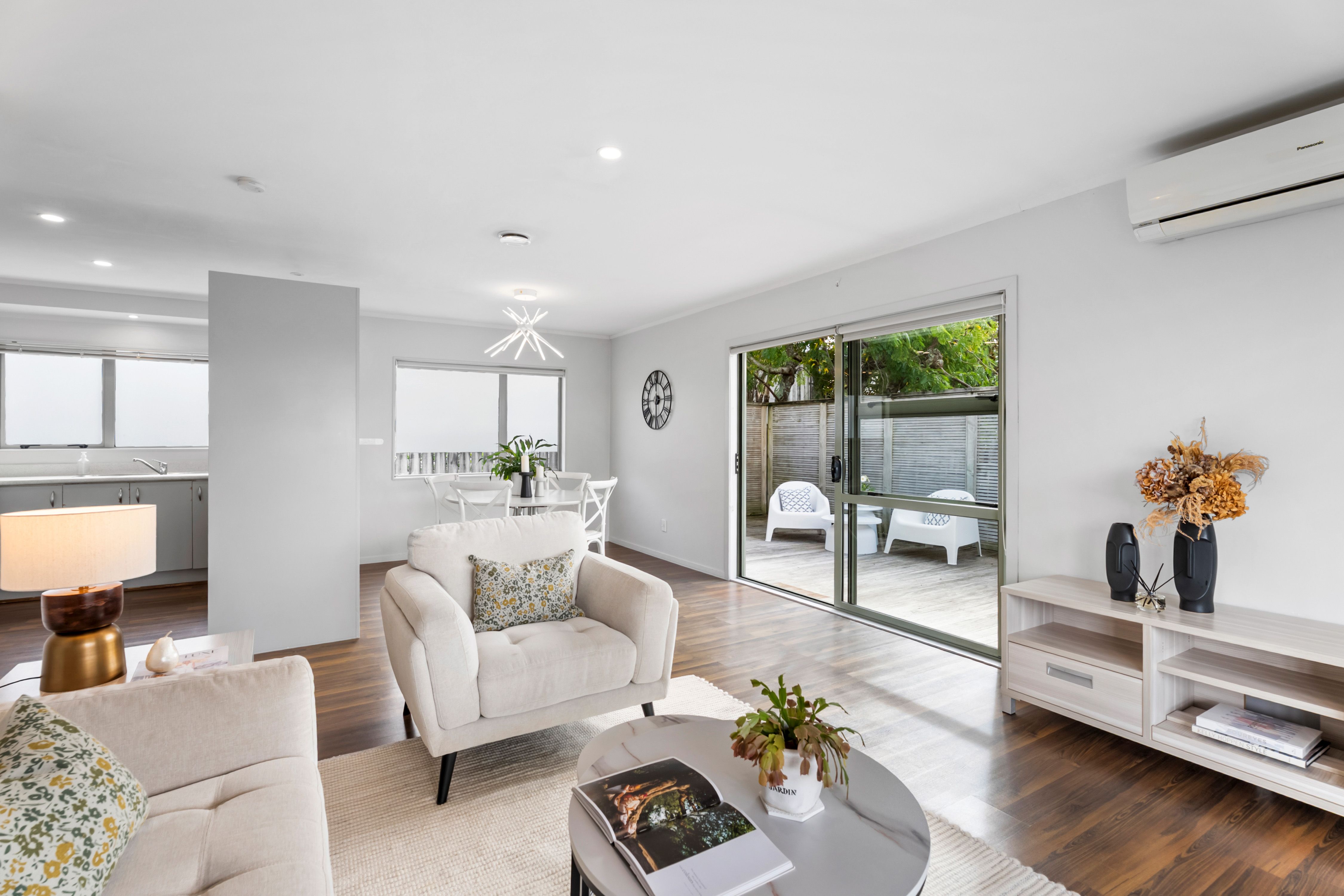 2/34 Elizabeth Drive, West Harbour, Waitakere City
