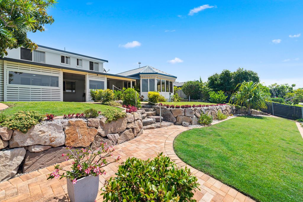 7 Murtha Drive, Elanora, QLD 4221