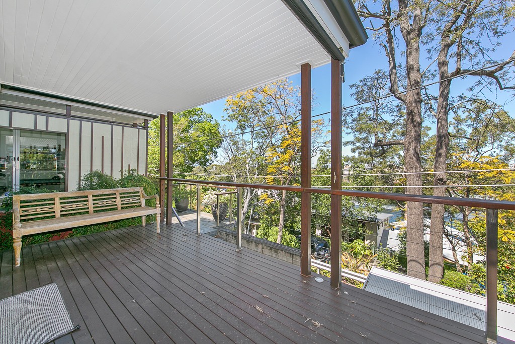 6 Fraser Terrace, Highgate Hill, QLD 4101
