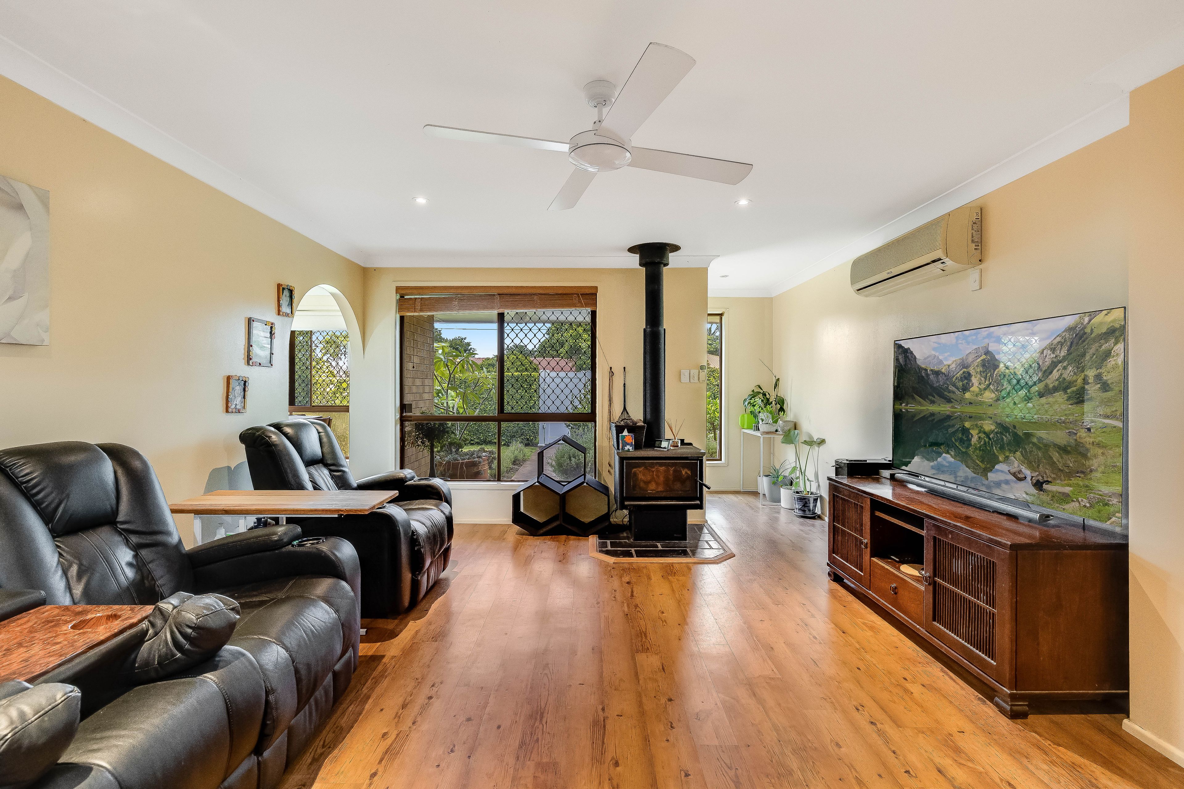 525 Greenwattle Street, Glenvale, QLD 4350