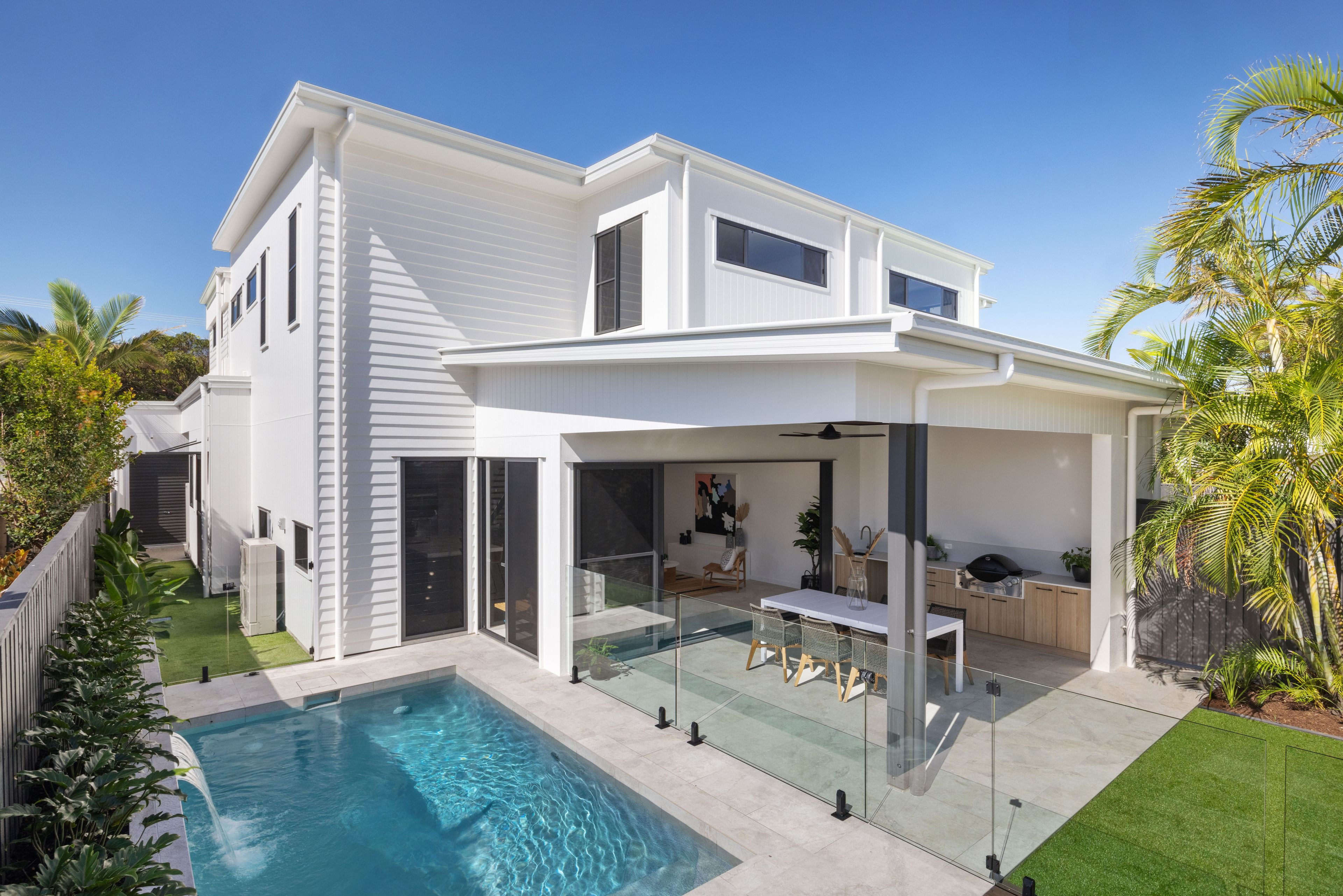 1/98 Oceanic Drive, Warana, QLD 4575