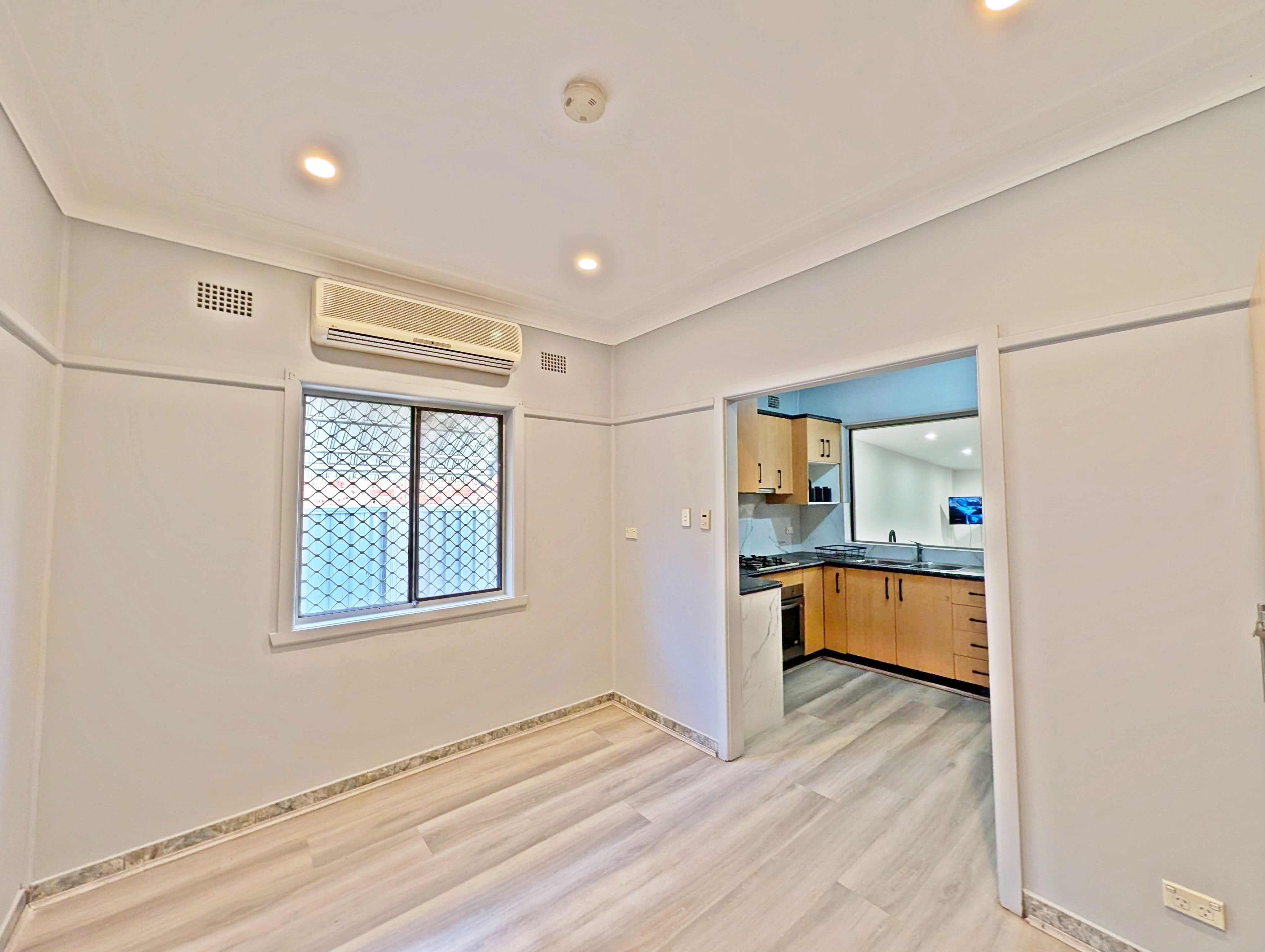 18 Elizabeth Street — photo 5 of 23