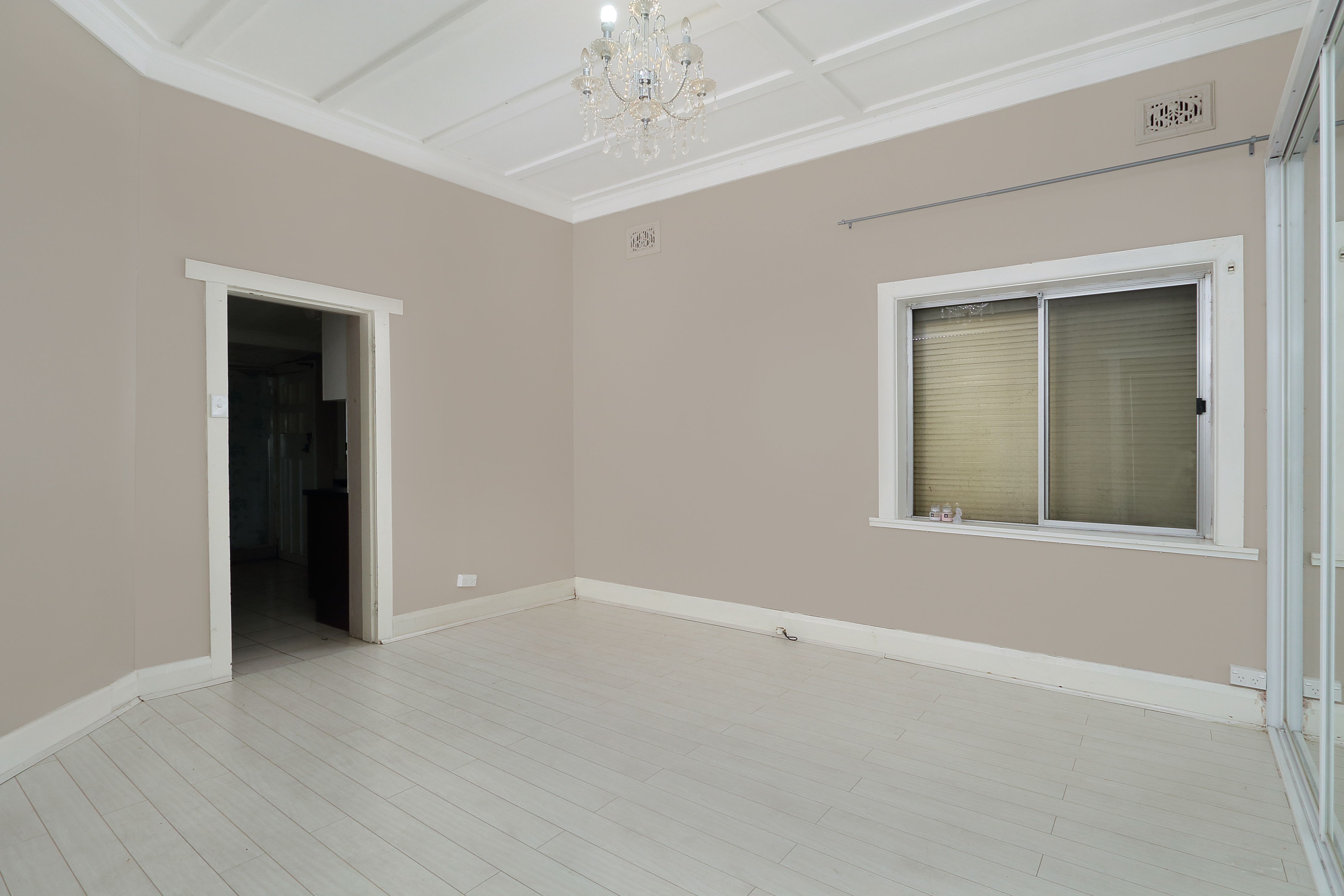 194 Woniora Road, South Hurstville, NSW 2221