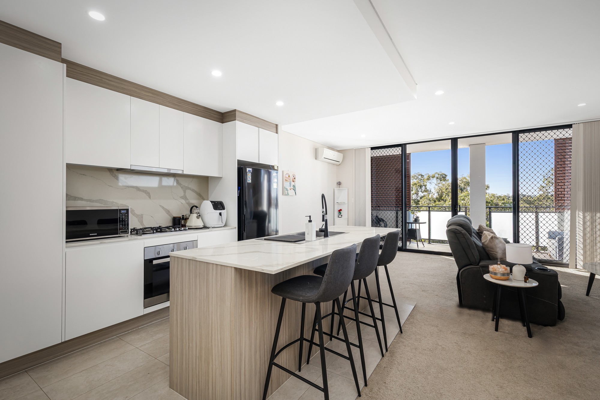 504/8 Fulton Street, Penrith, NSW 2750