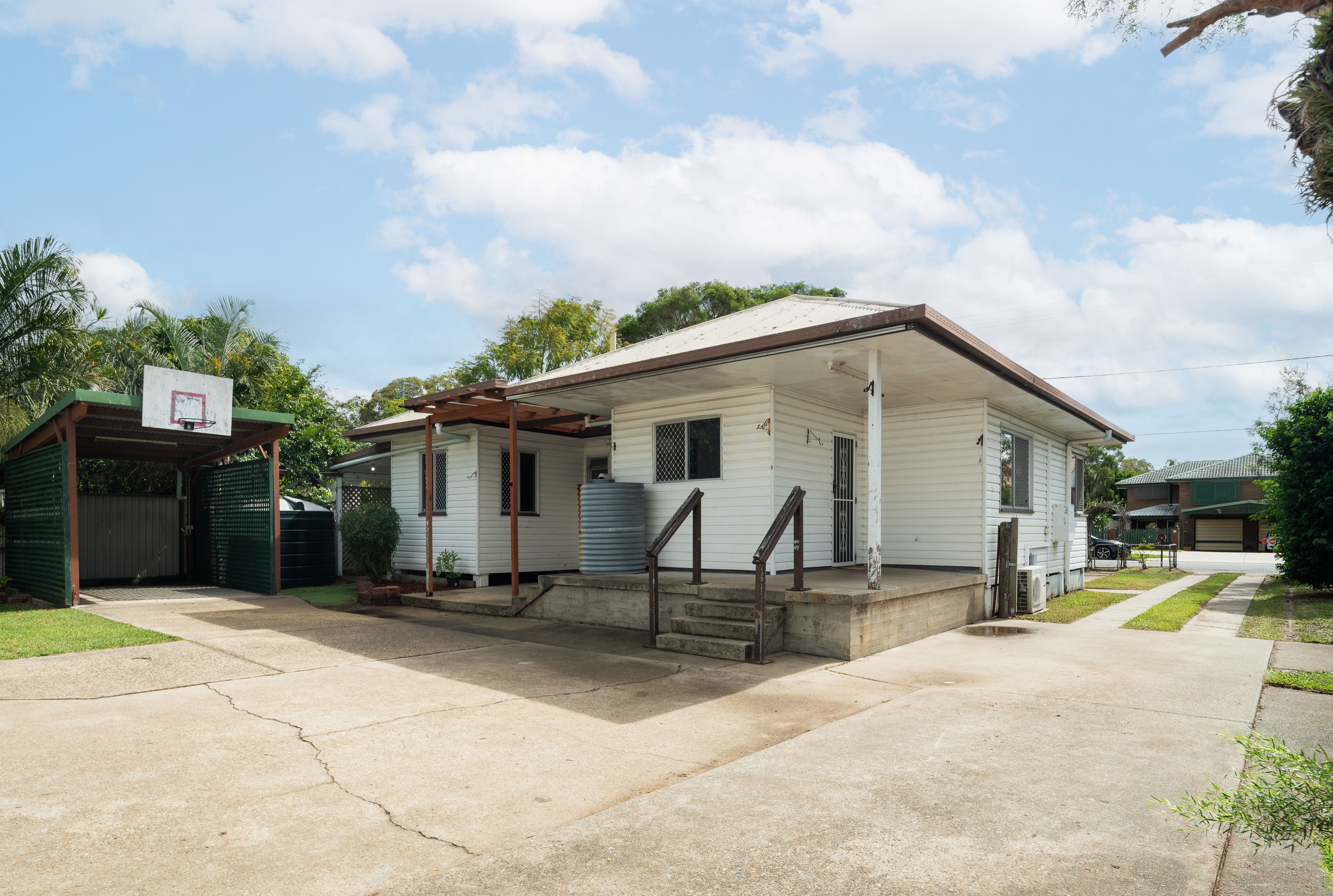 7 Elliott Road — photo 3 of 13