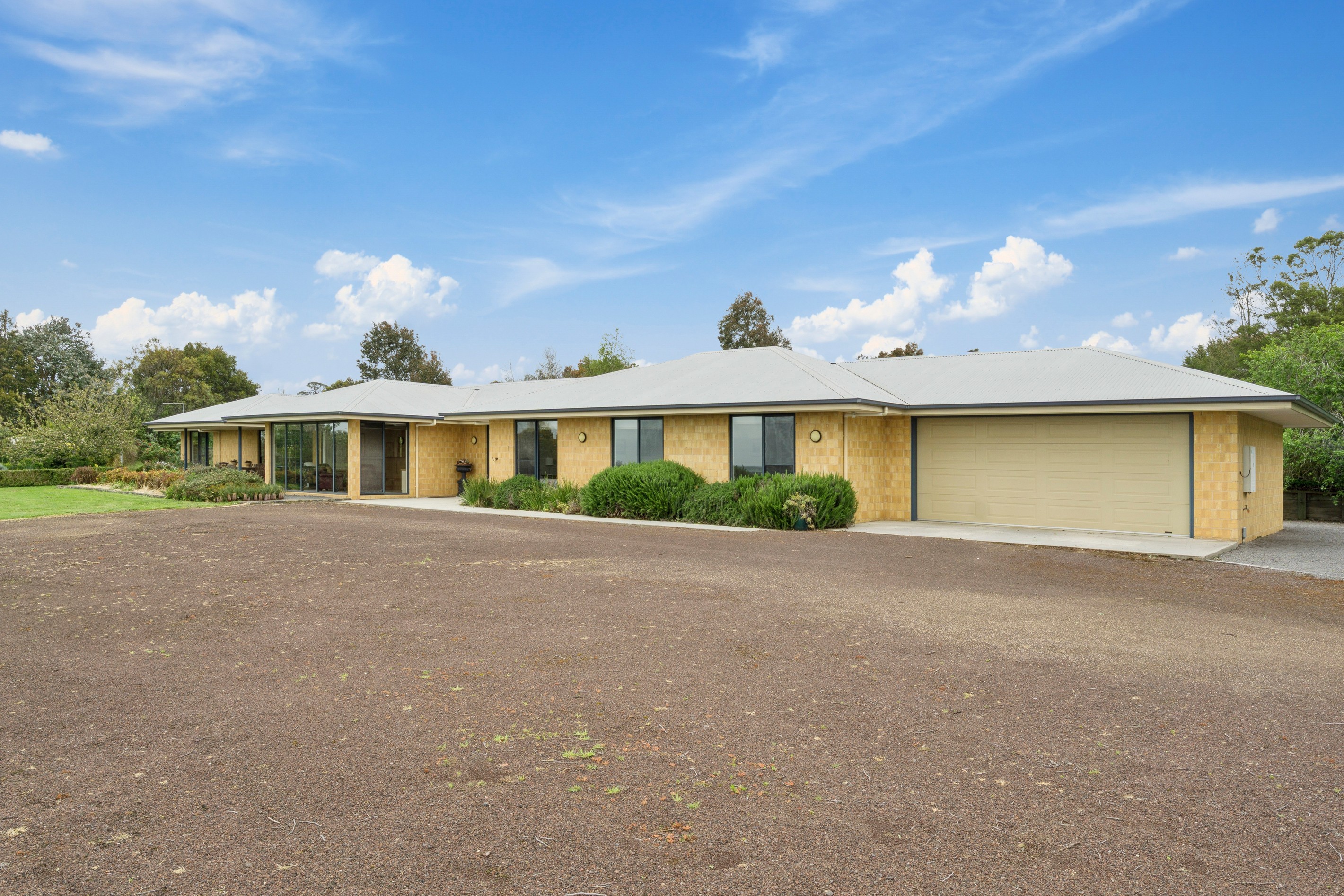 29 Park Avenue, Camperdown, VIC 3260