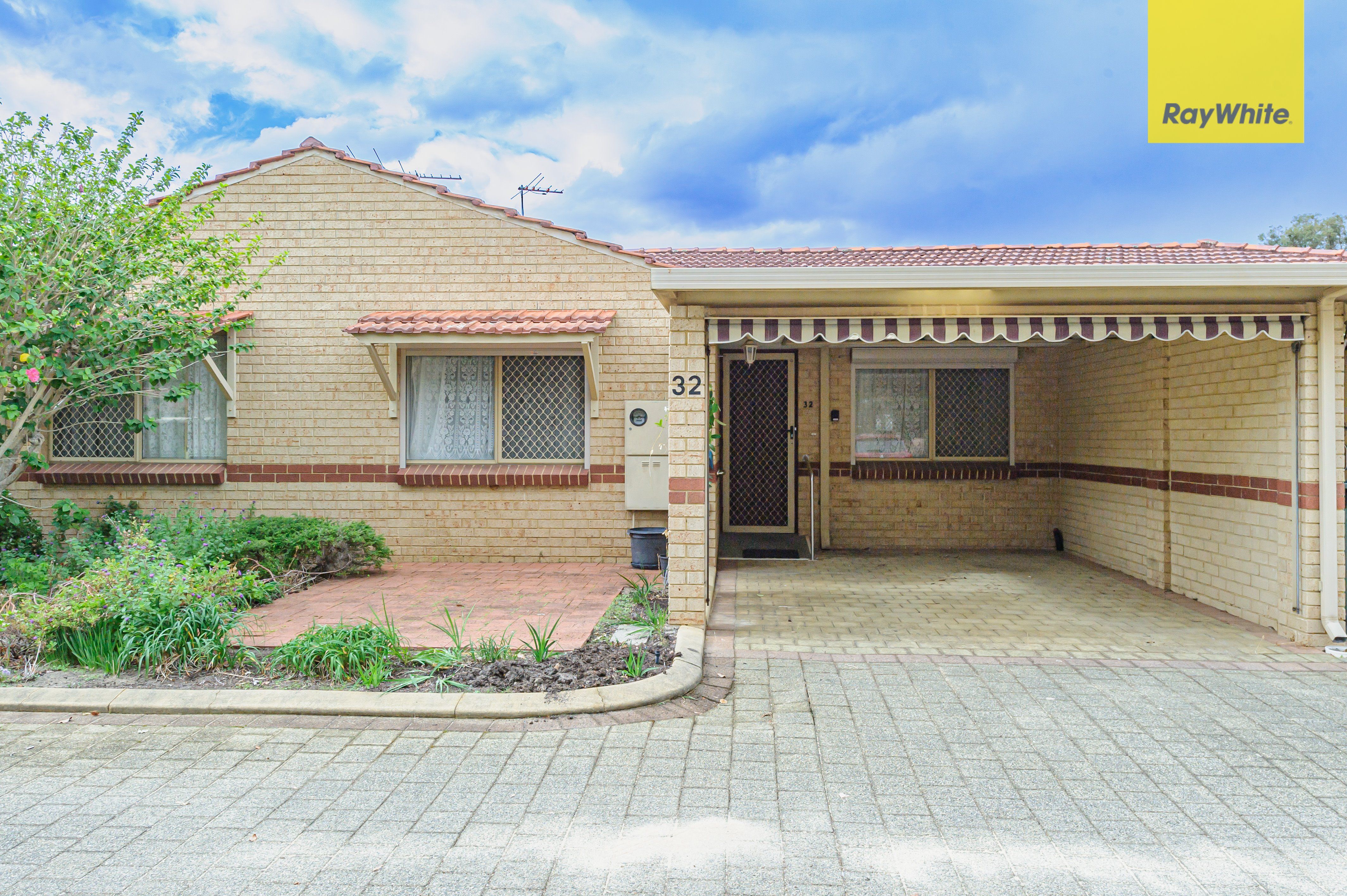 69 Gladstone Avenue, Swan View WA 6056