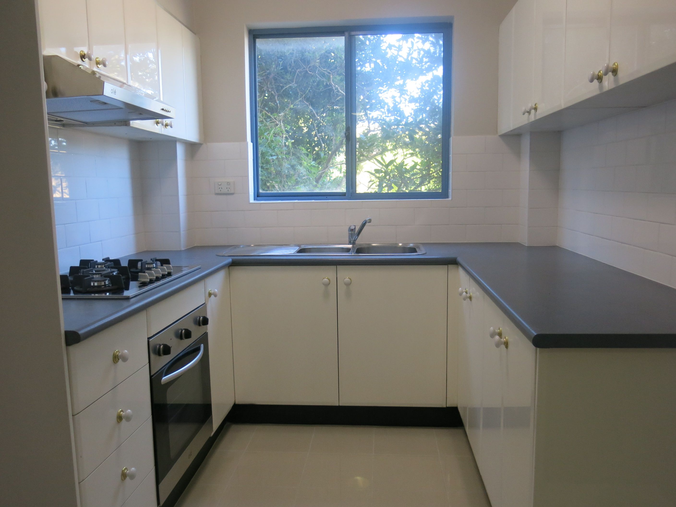 24/1 Hillcrest Avenue, Hurstville, NSW 2220