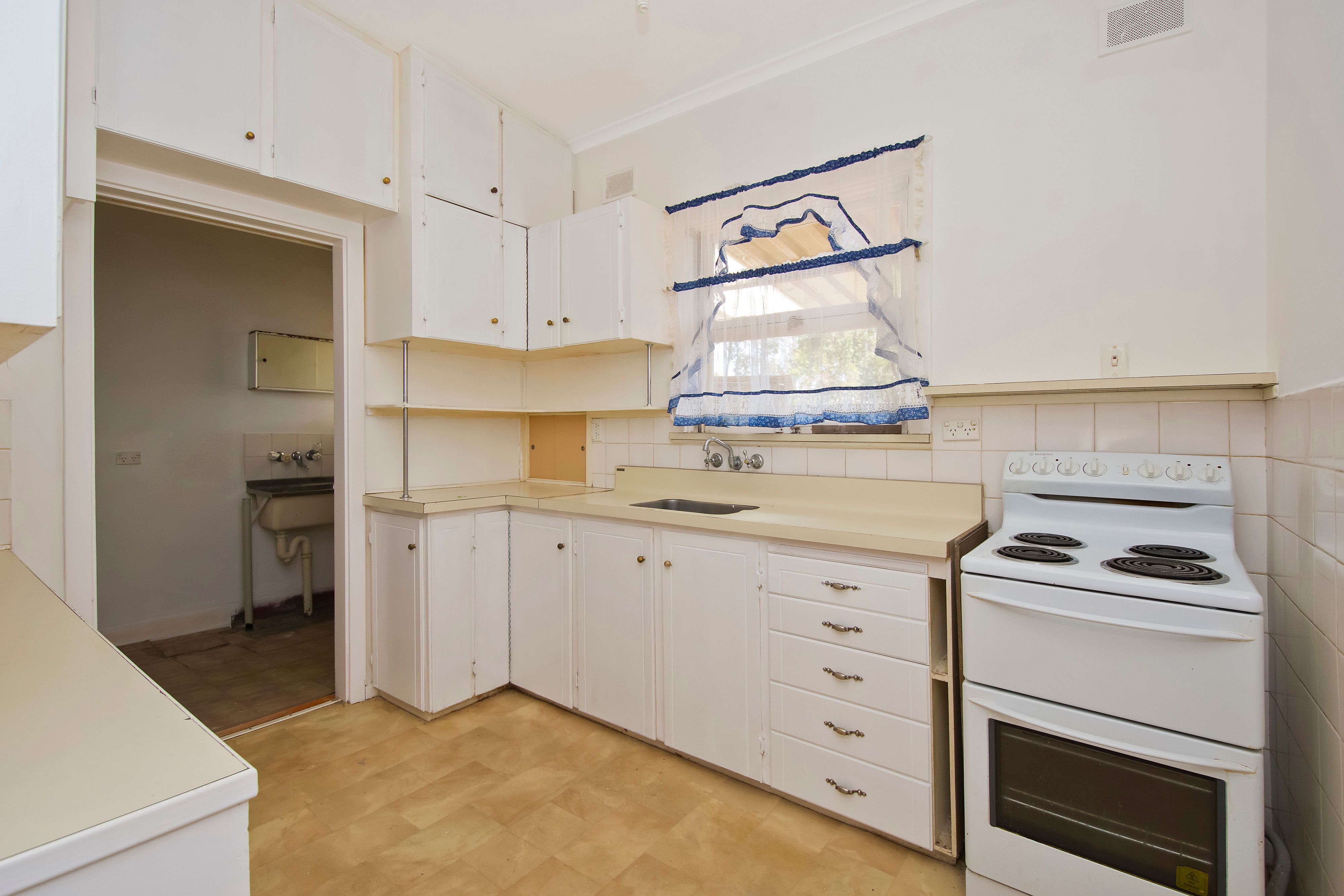 10 Coventry Road, Davoren Park, SA 5113