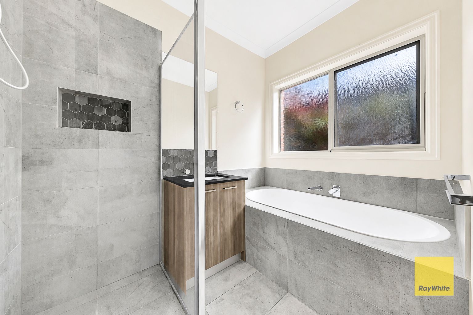 3 Lamina Street — photo 17 of 25