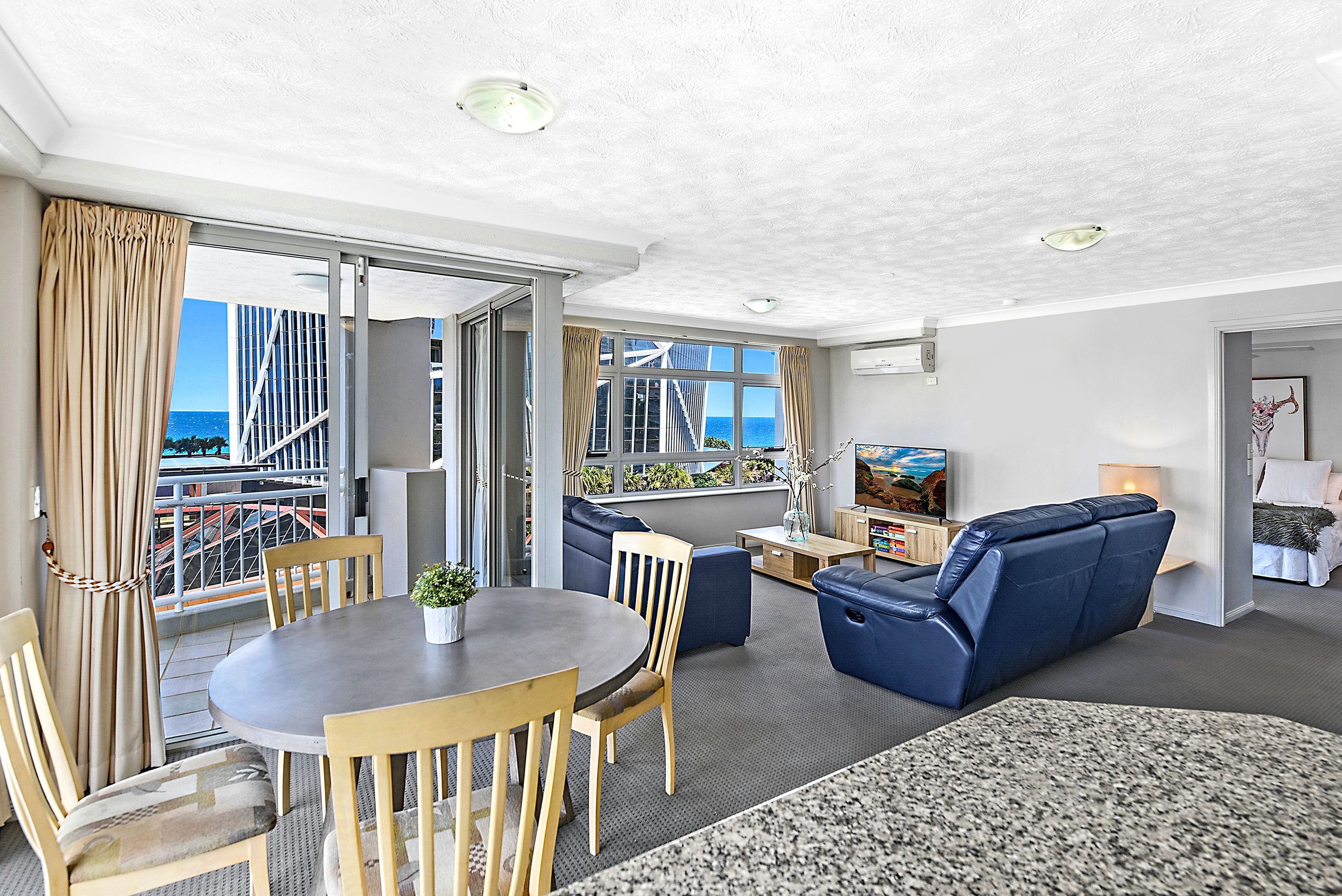 8A/11 Wharf Road, Surfers Paradise, QLD 4217 Sold Apartment Ray