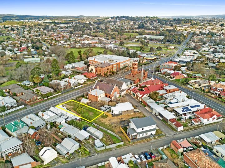 14 Barkly Street, Ballarat East, VIC 3350