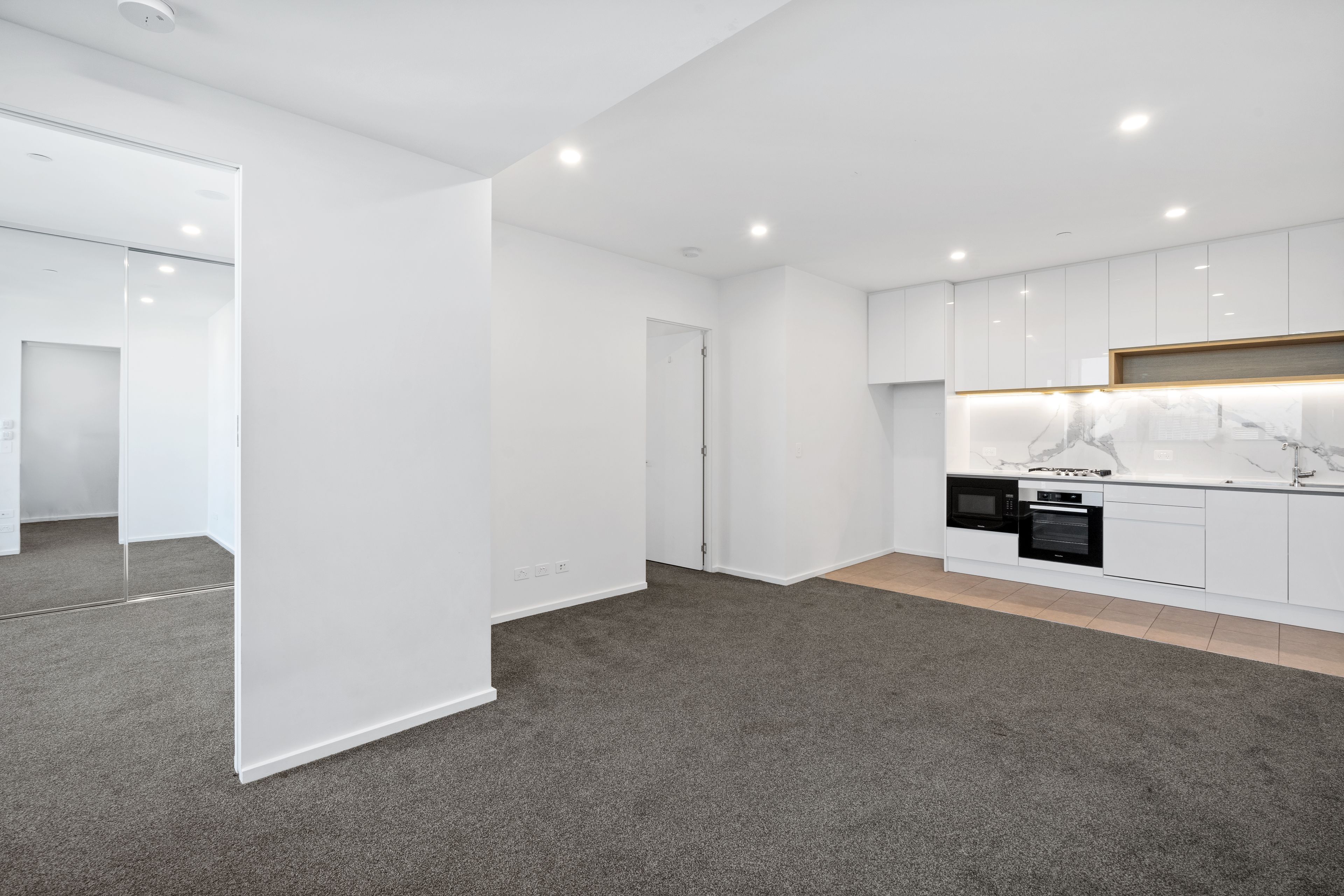 2504/81 City Road, Southbank, VIC 3006