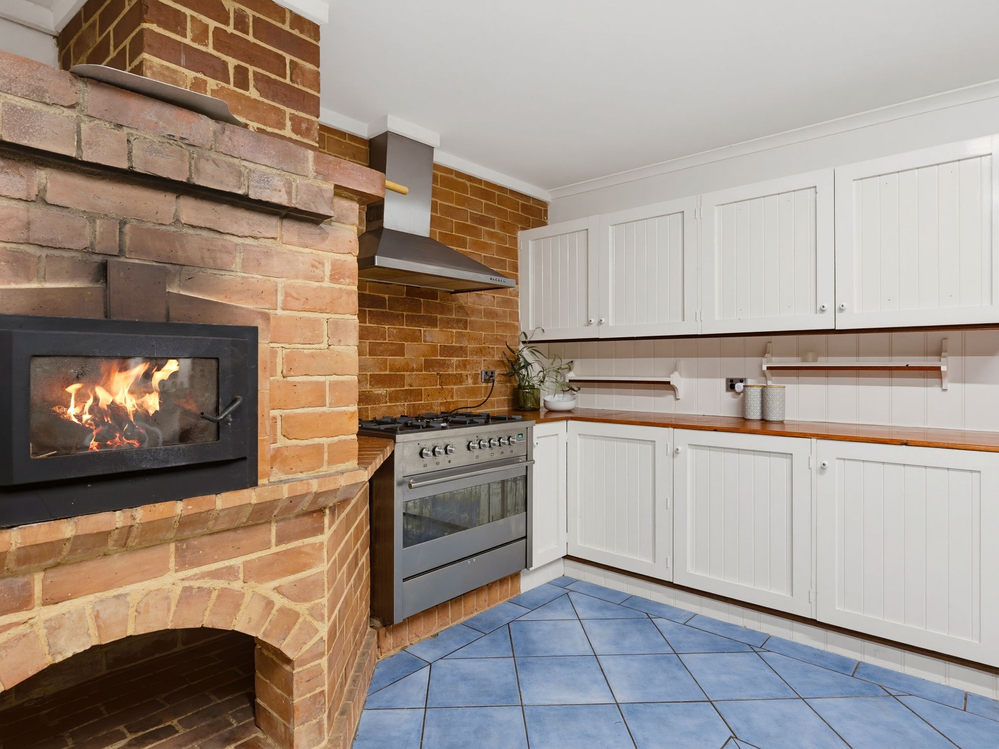 16 Nelson Street — photo 5 of 30
