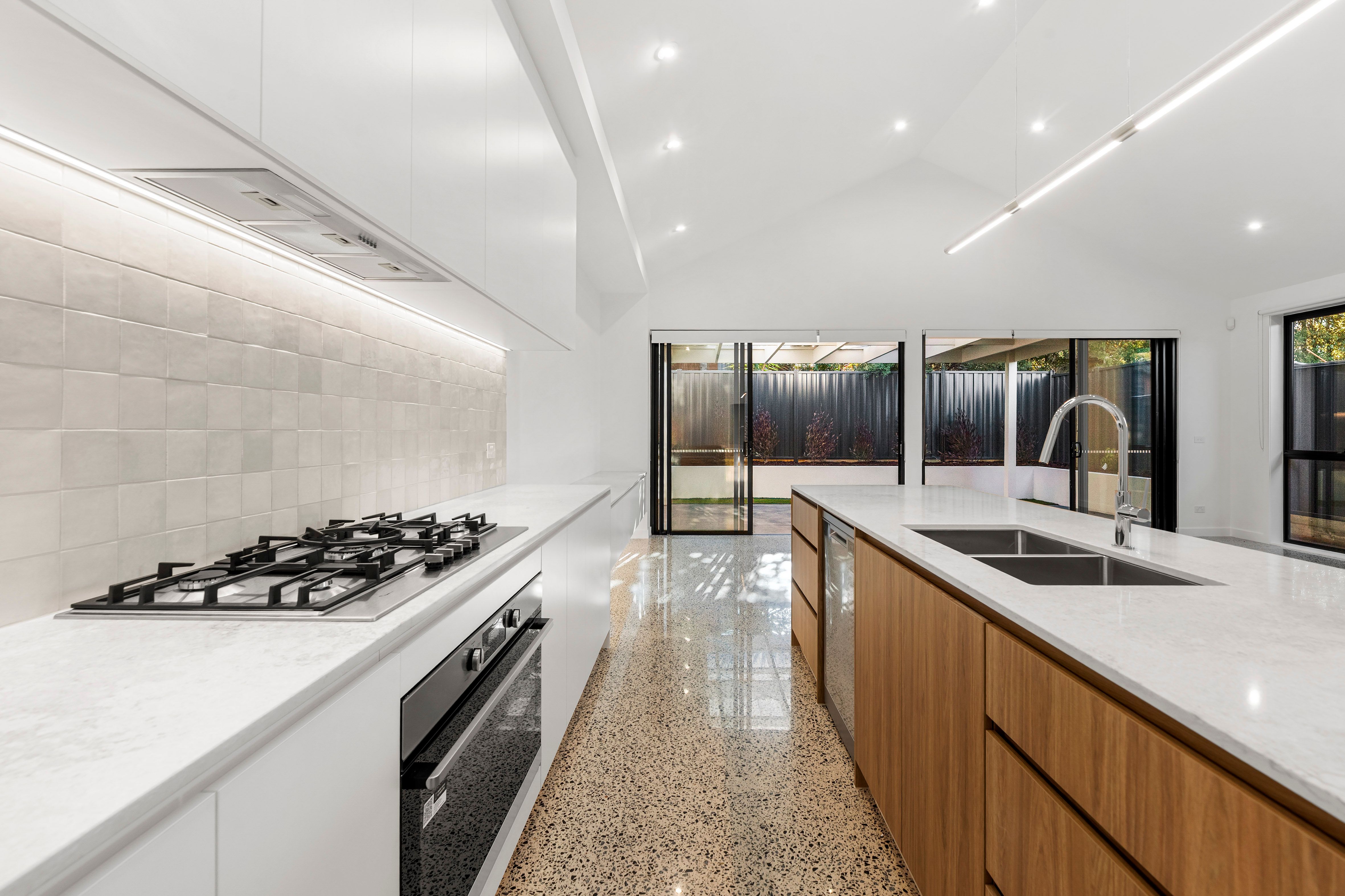 12B Golf Links Drive, Mill Park, VIC 3082