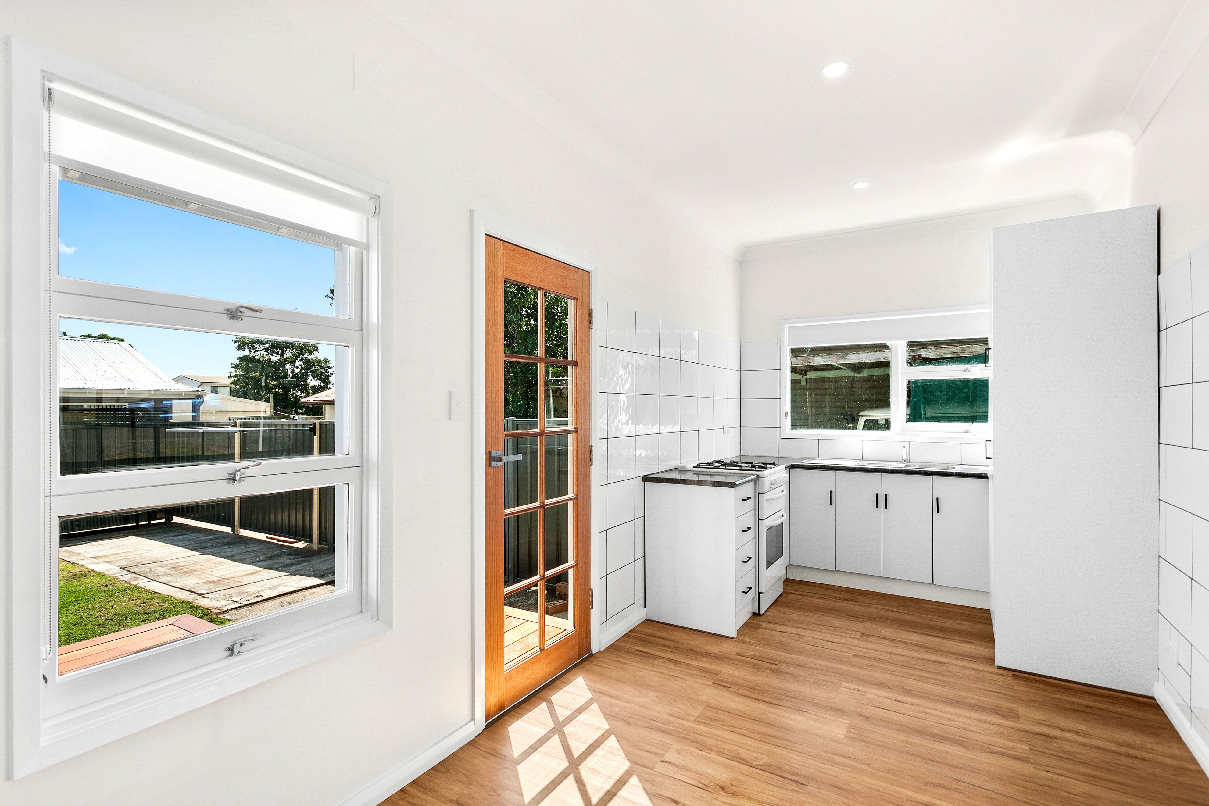 80 Parkes Street, Oak Flats, NSW 2529