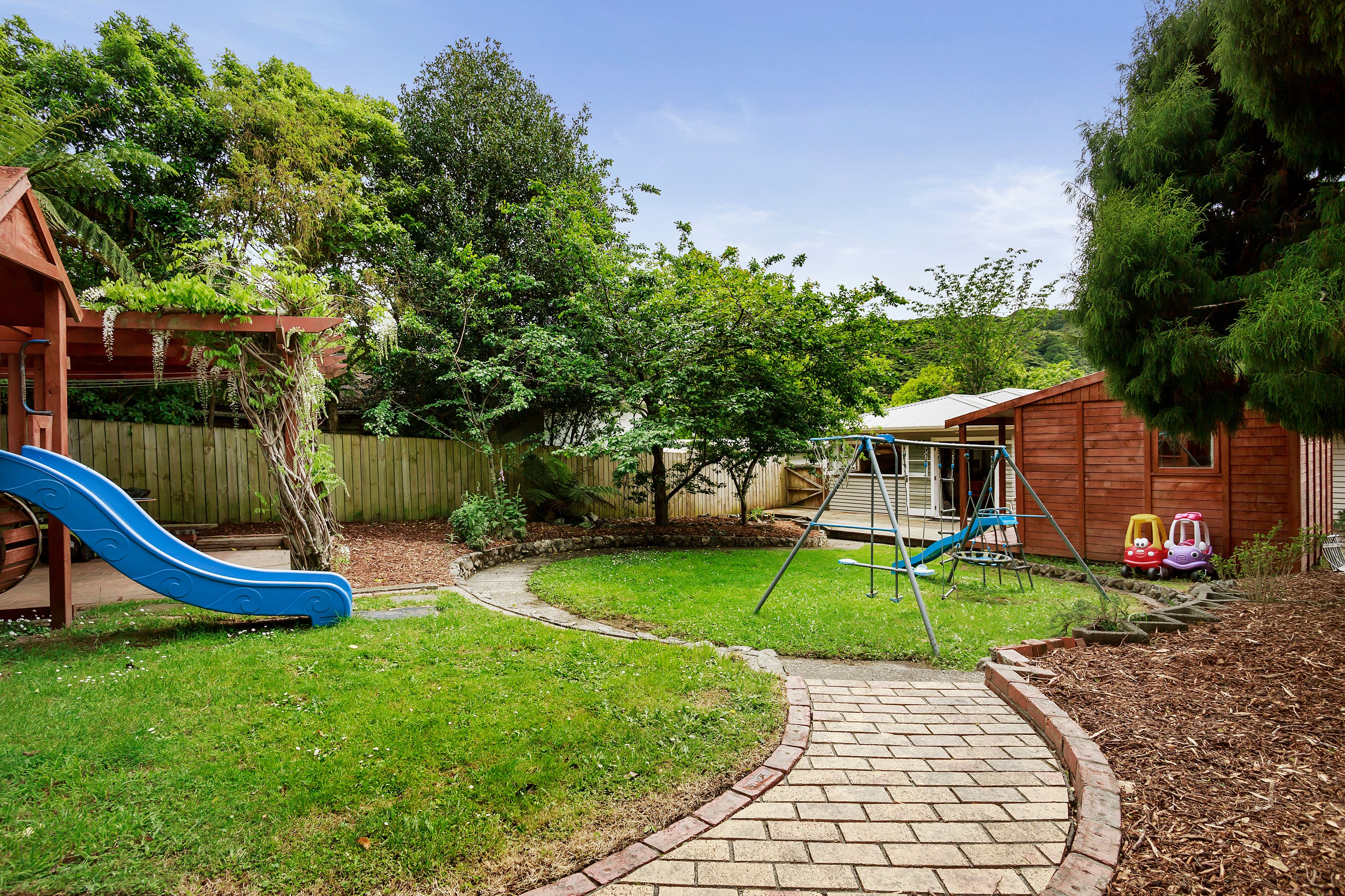 138 Hine Road, Wainuiomata, Lower Hutt City