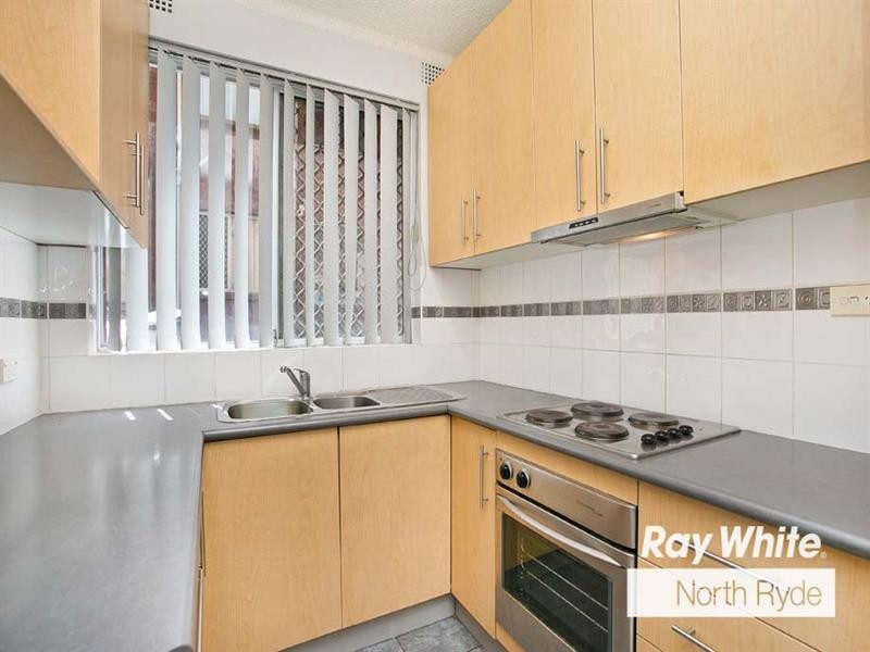 2/16 Wigram Street, Harris Park, NSW 2150
