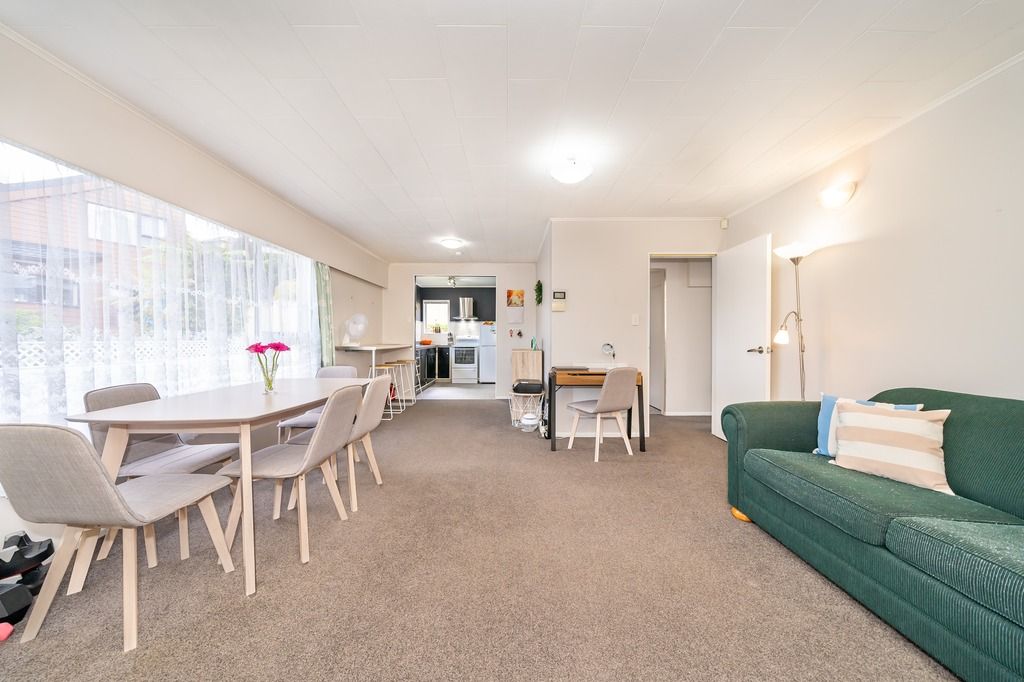 52b Redvers Drive, Belmont, Lower Hutt City