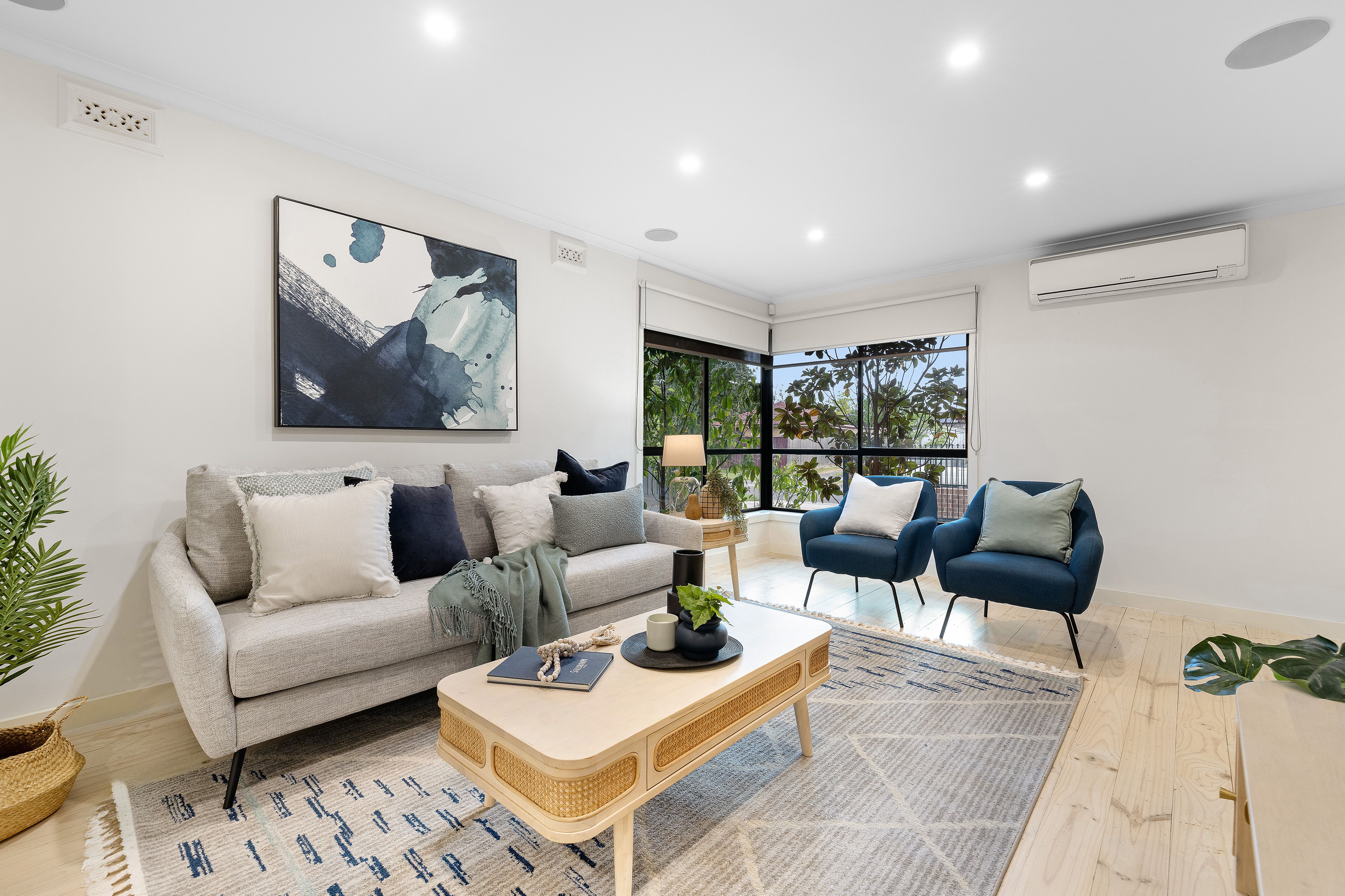 10 Summerlea Road — photo 4 of 26